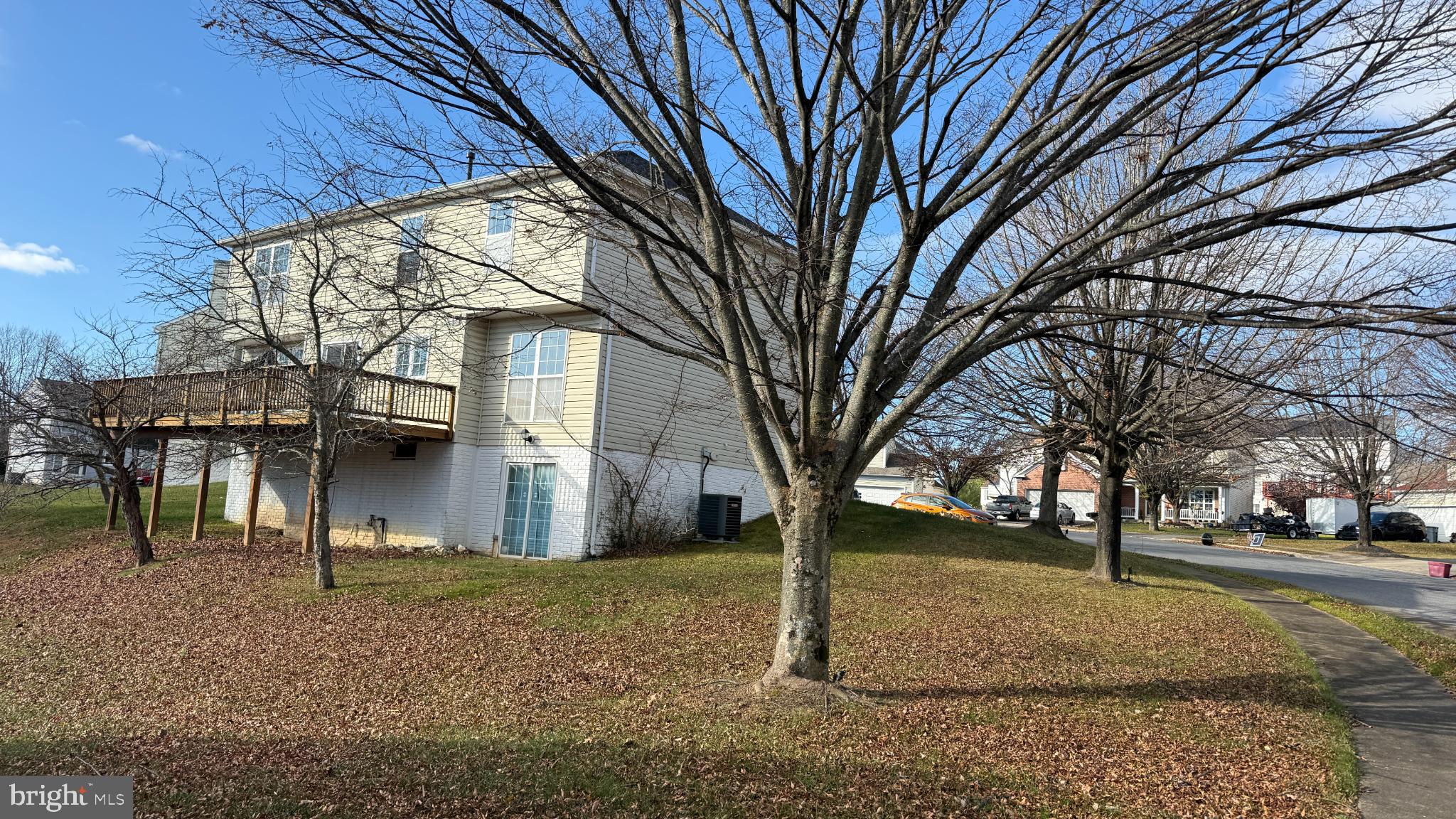 11 HUNTERS FORGE COURT