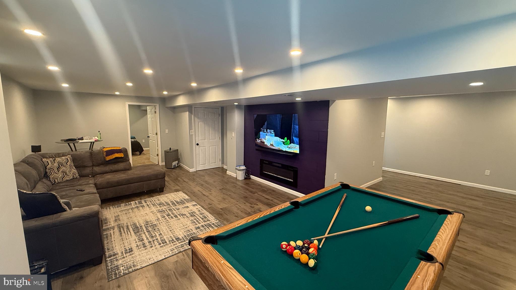 OWINGS MILLS NEWTOWN - Residential