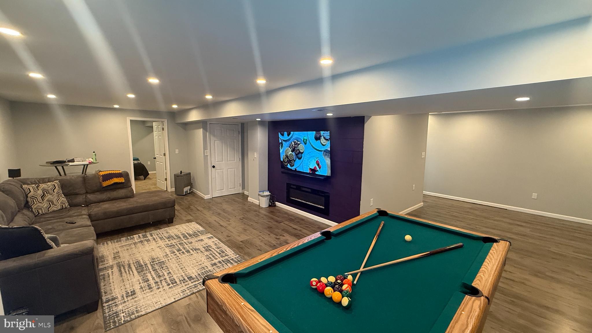 OWINGS MILLS NEWTOWN - Residential