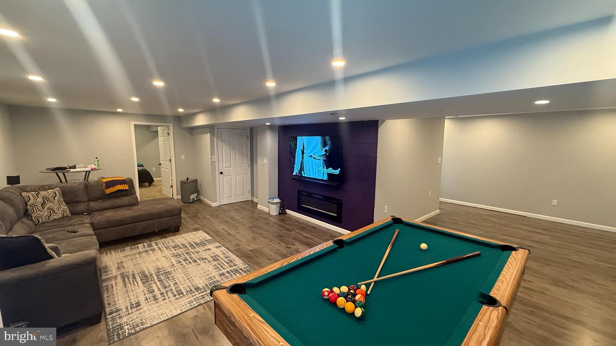 OWINGS MILLS NEWTOWN - Residential