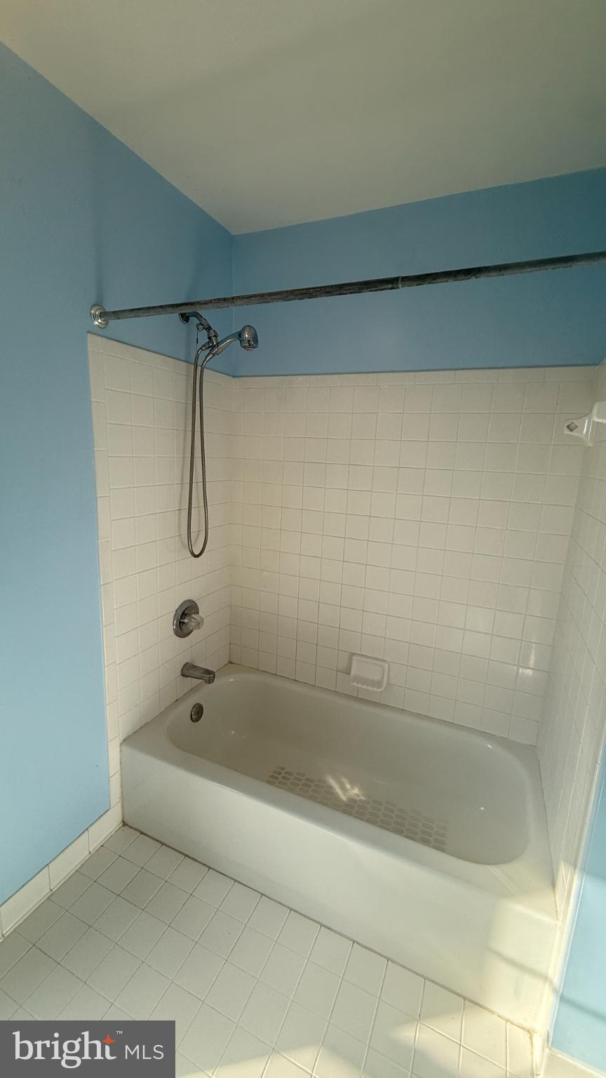 OWINGS MILLS NEWTOWN - Residential