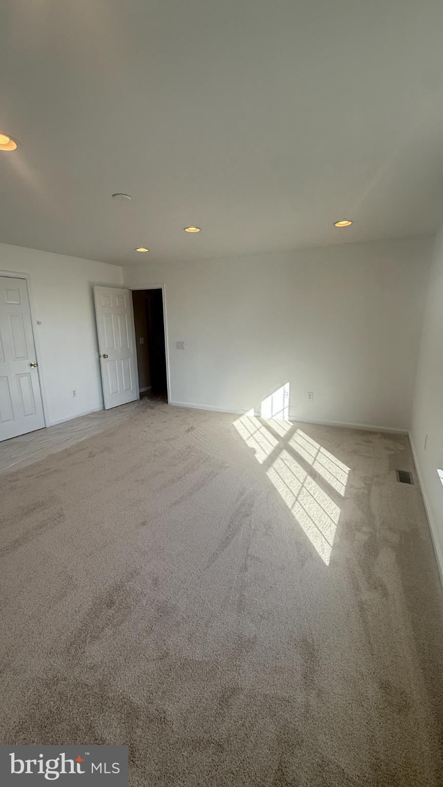 OWINGS MILLS NEWTOWN - Residential