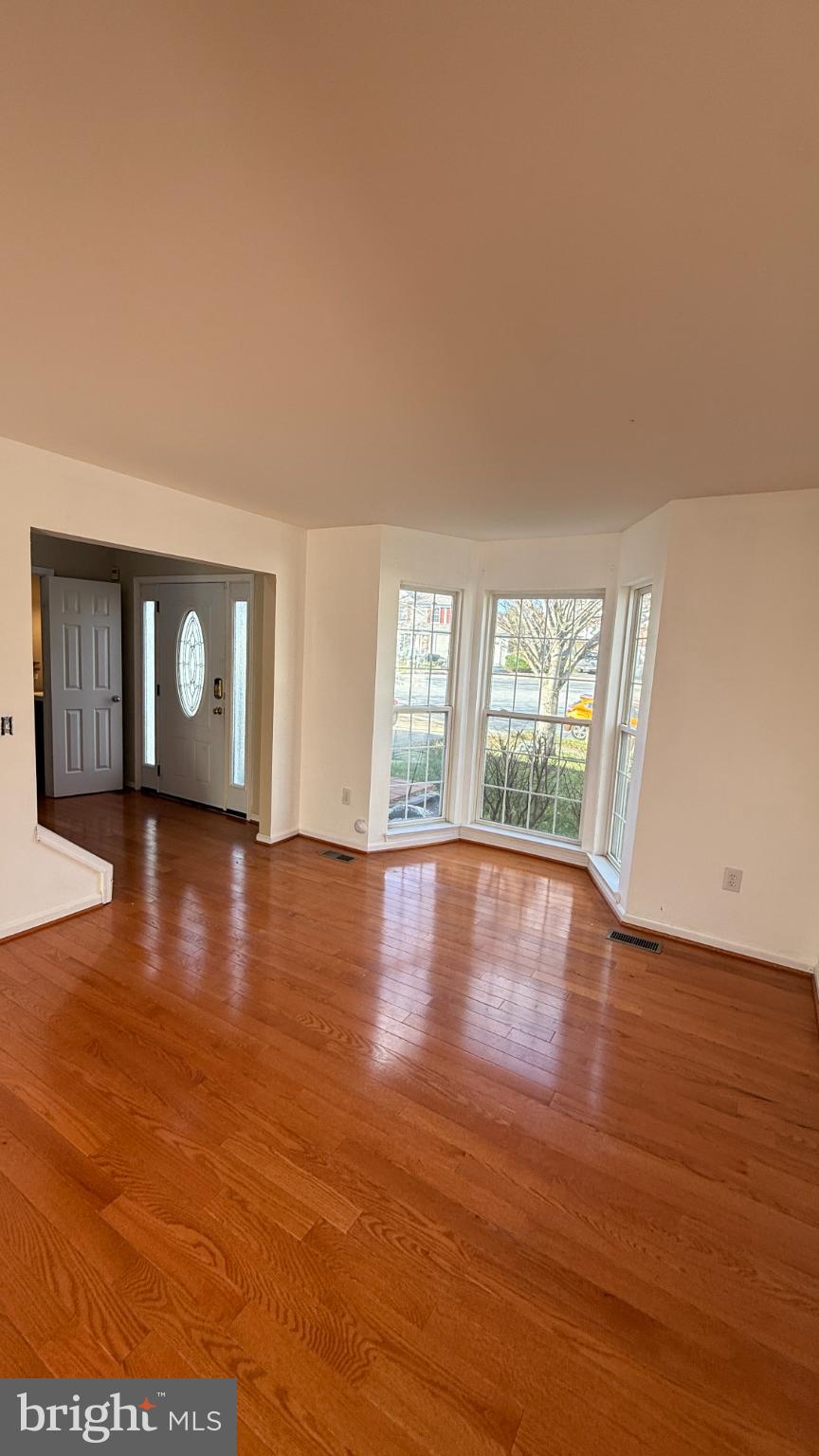 OWINGS MILLS NEWTOWN - Residential