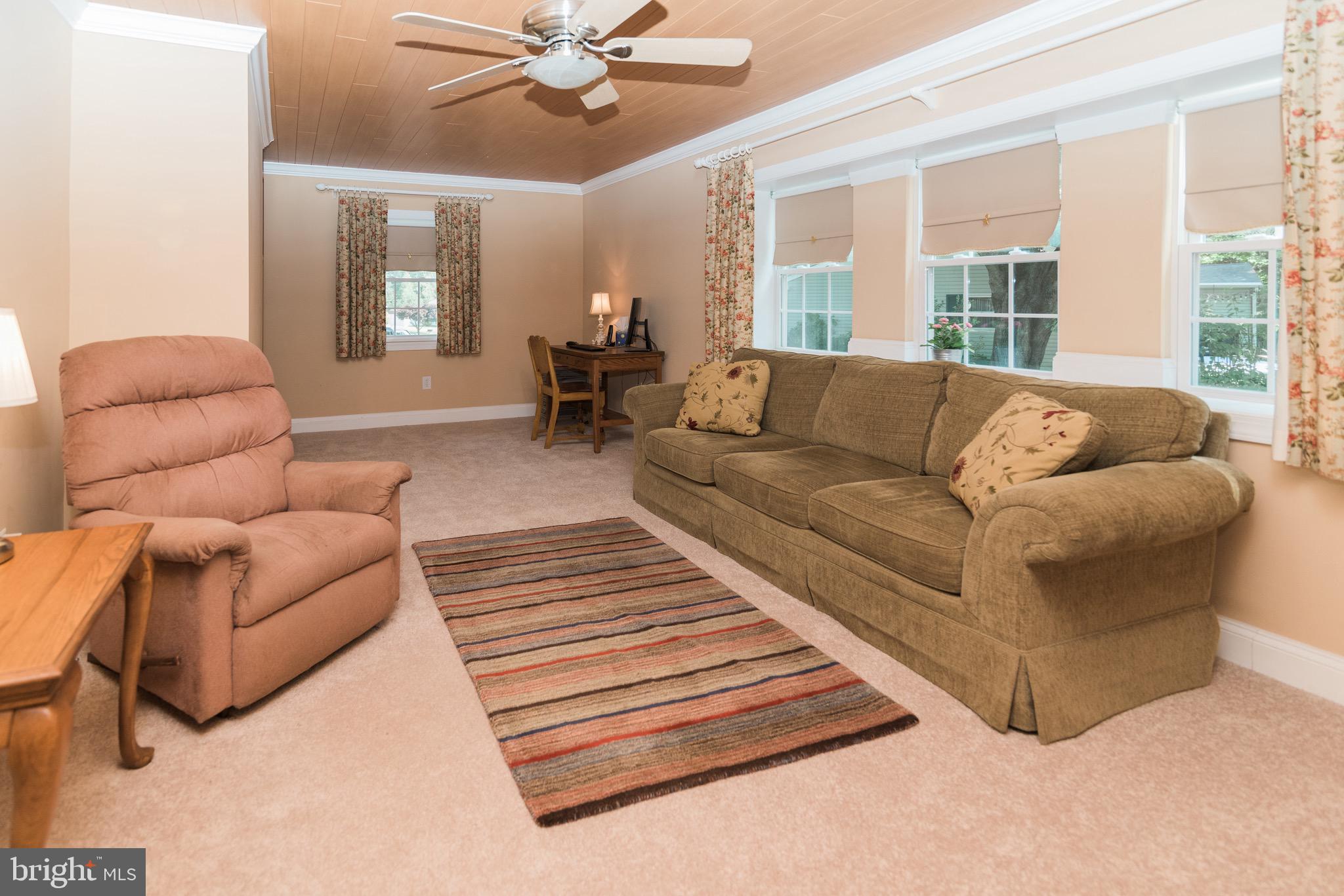 COLONIAL ACRES - Residential