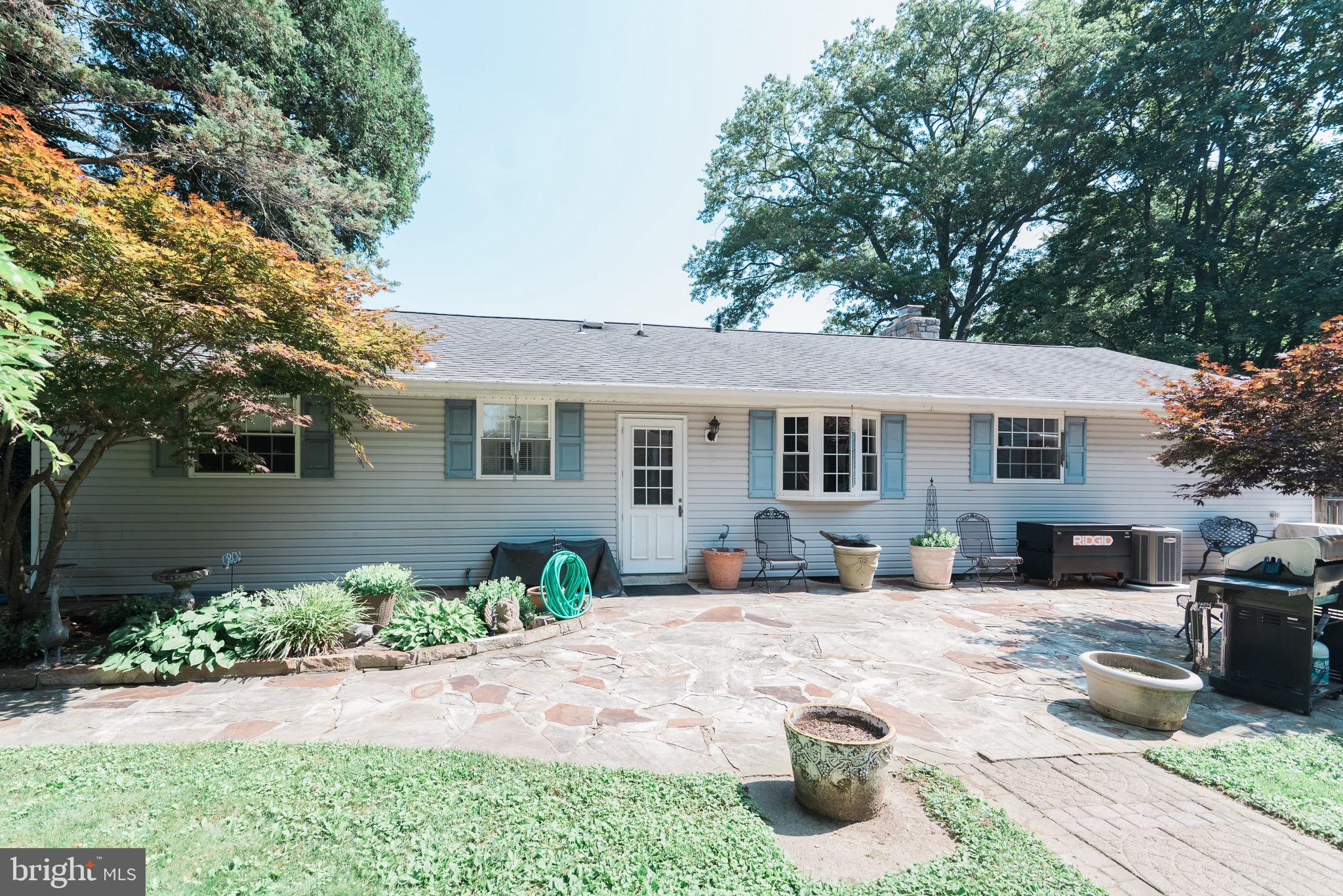 COLONIAL ACRES - Residential