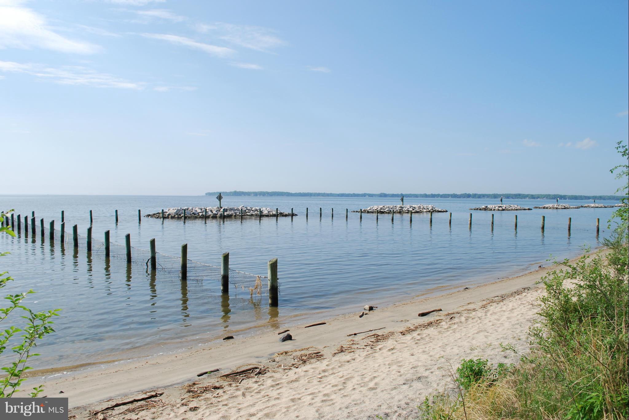 BEVERLEY BEACH - Residential Lease