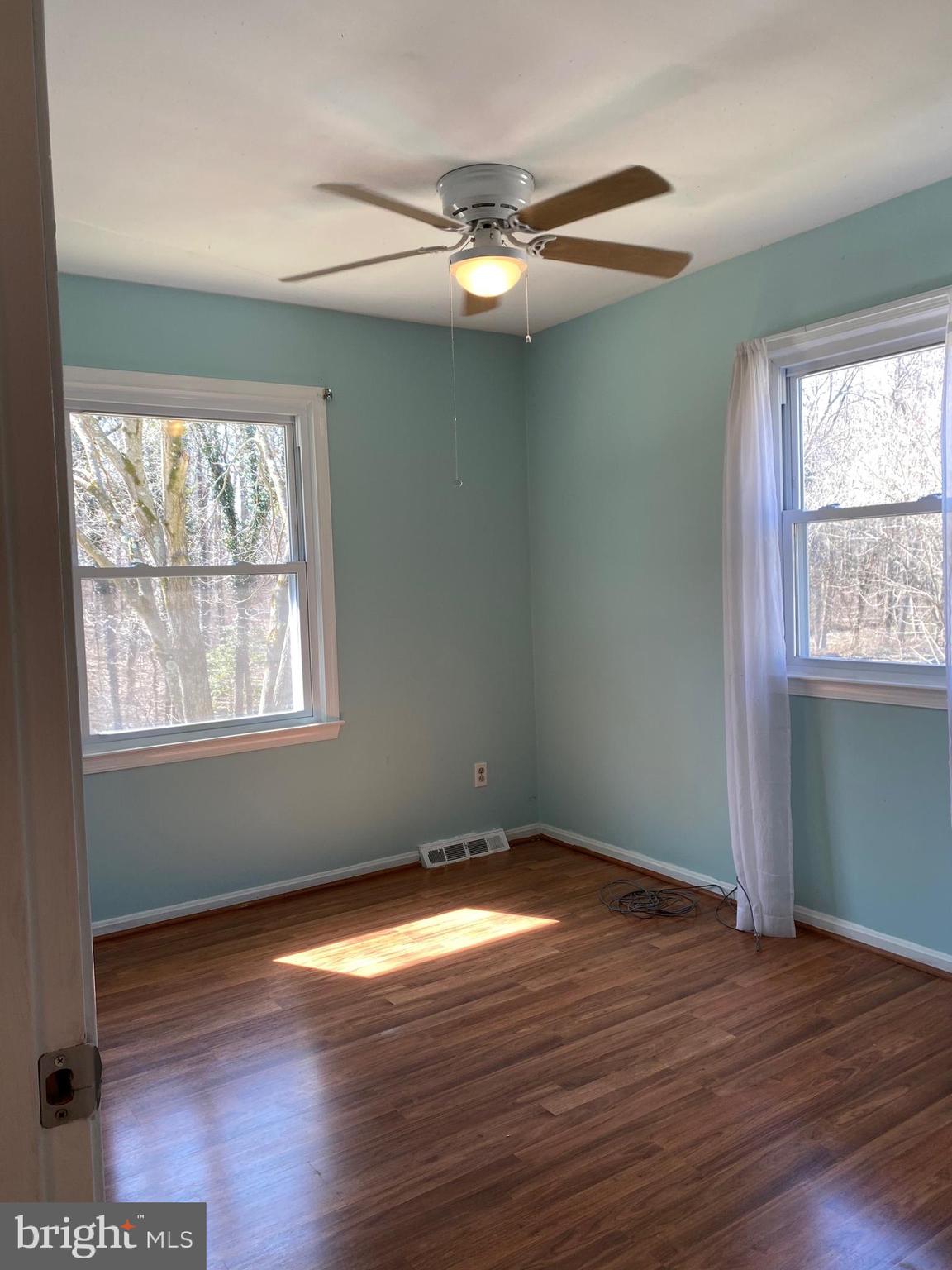 MAPLE RIDGE - Residential