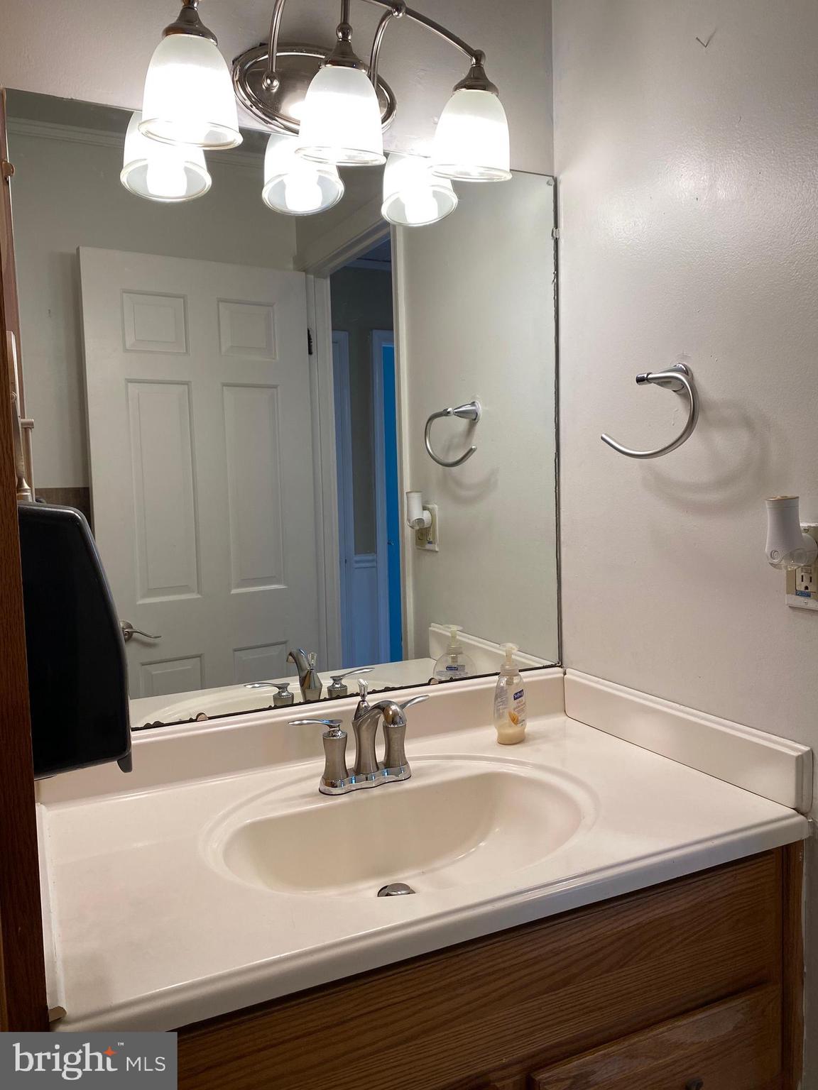 MAPLE RIDGE - Residential