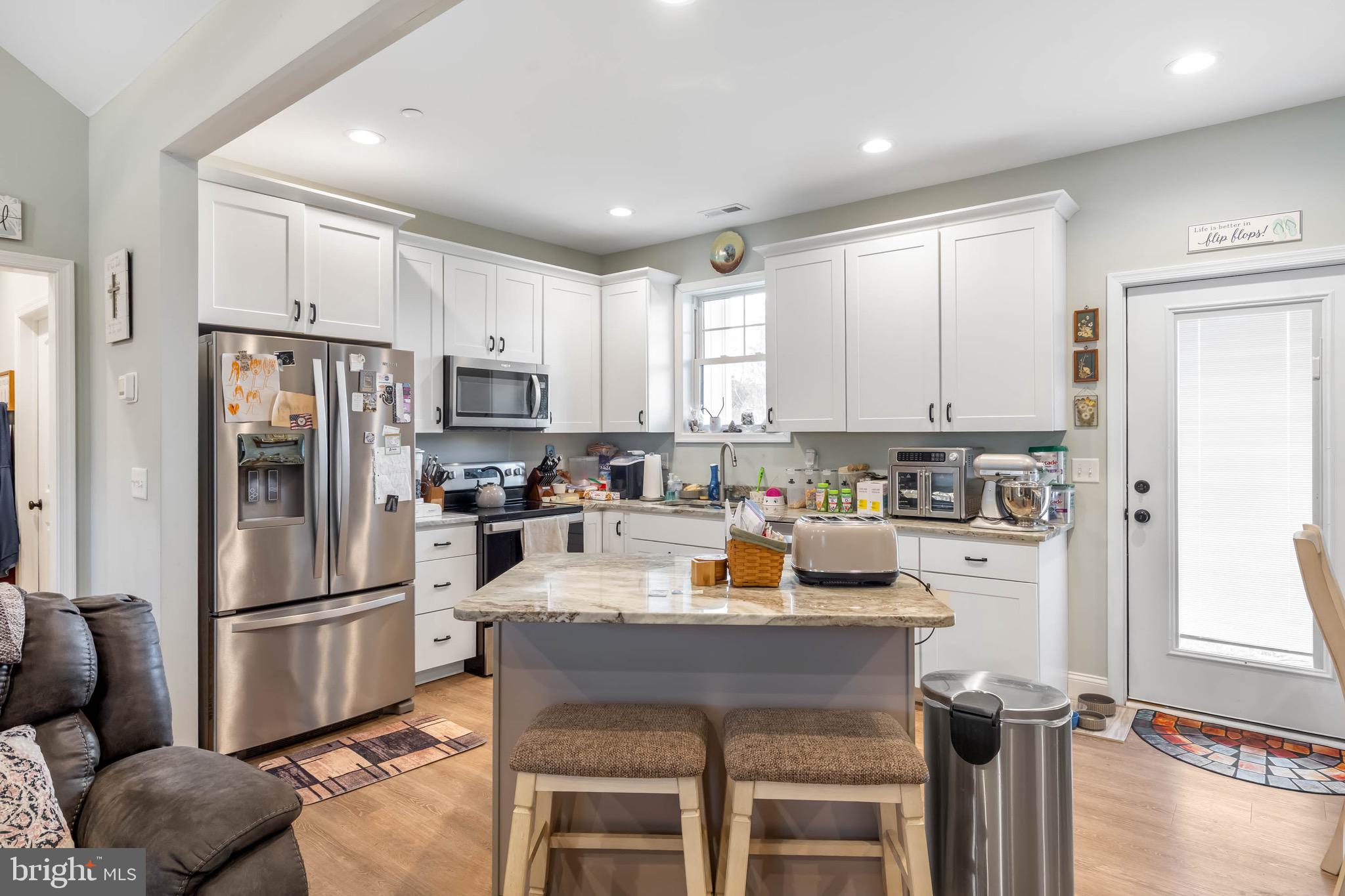 HOLIDAY HARBOR - Residential