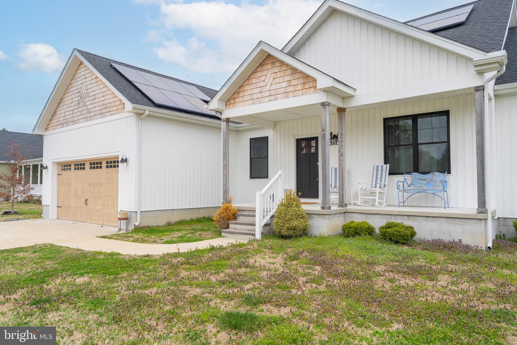 HOLIDAY HARBOR - Residential