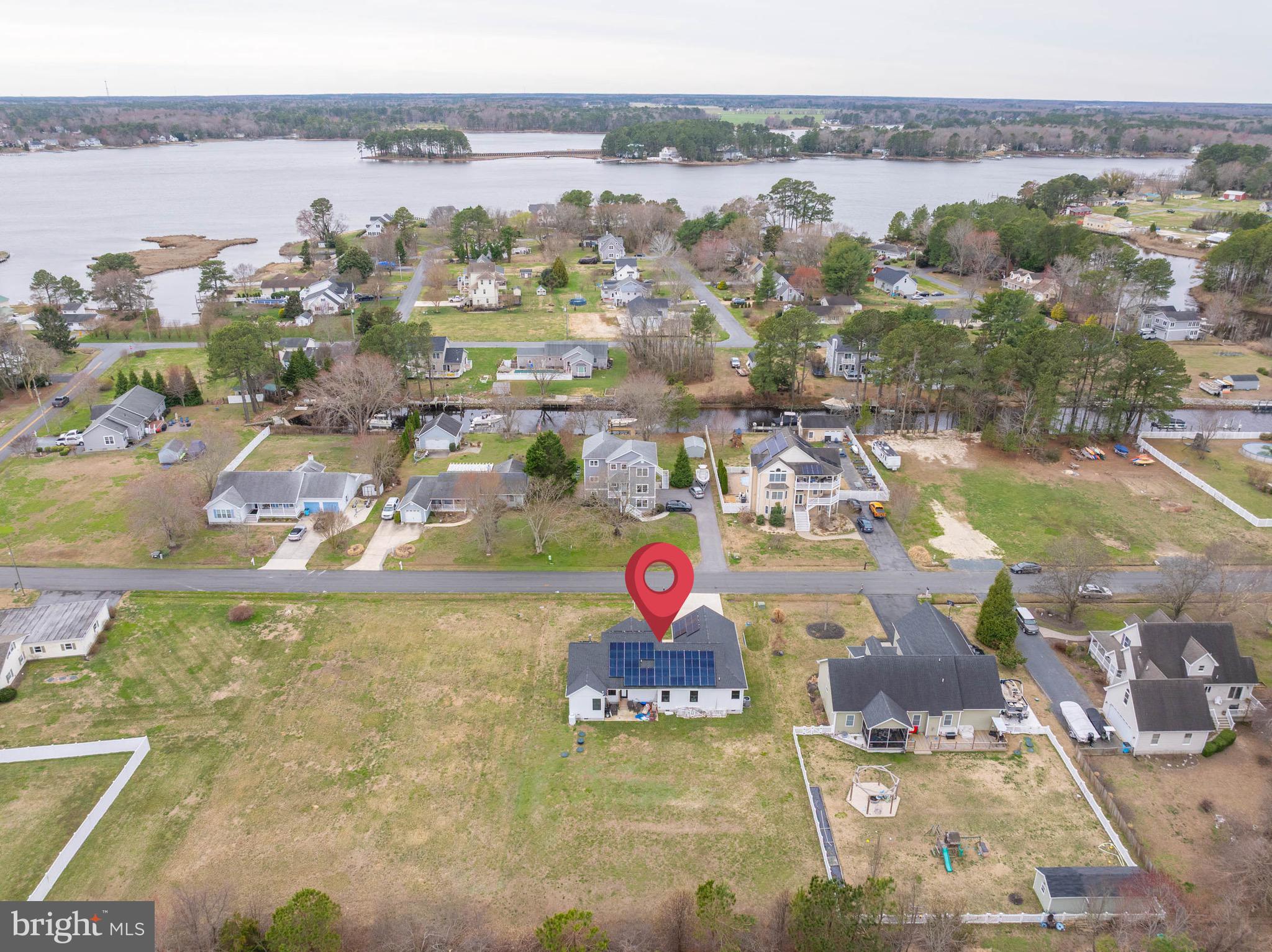 HOLIDAY HARBOR - Residential