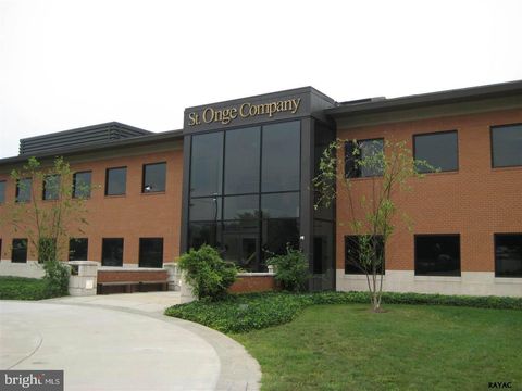 Photo of YORK, PA 17402 (MLS # PAYK2097616)