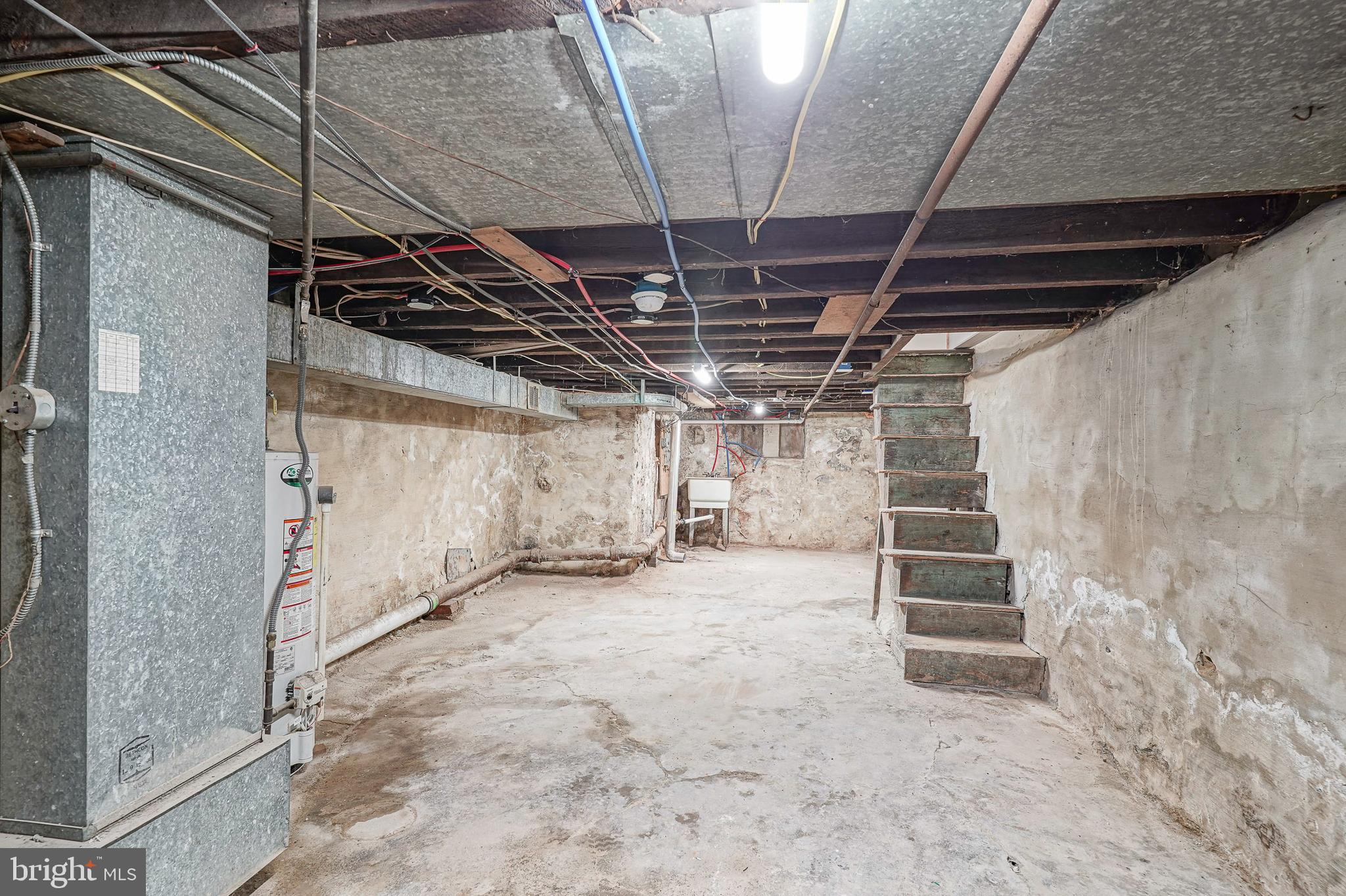 WEST PASSYUNK - Residential Lease