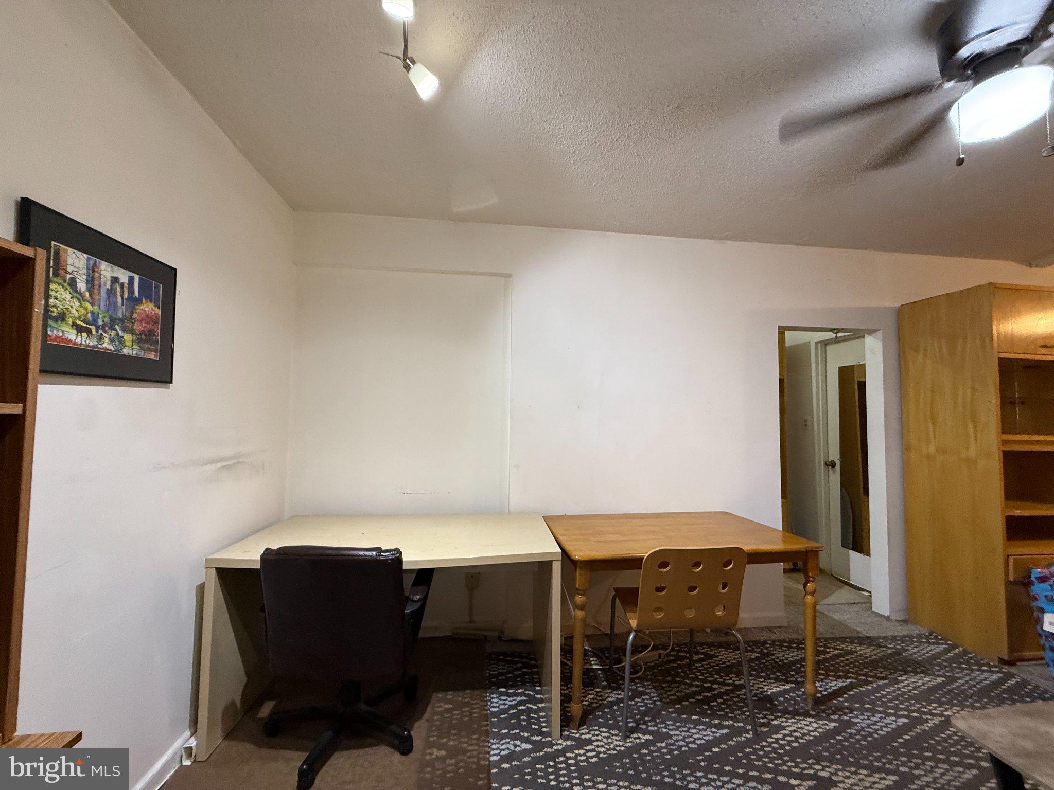 2141 NW I STREET NW 109