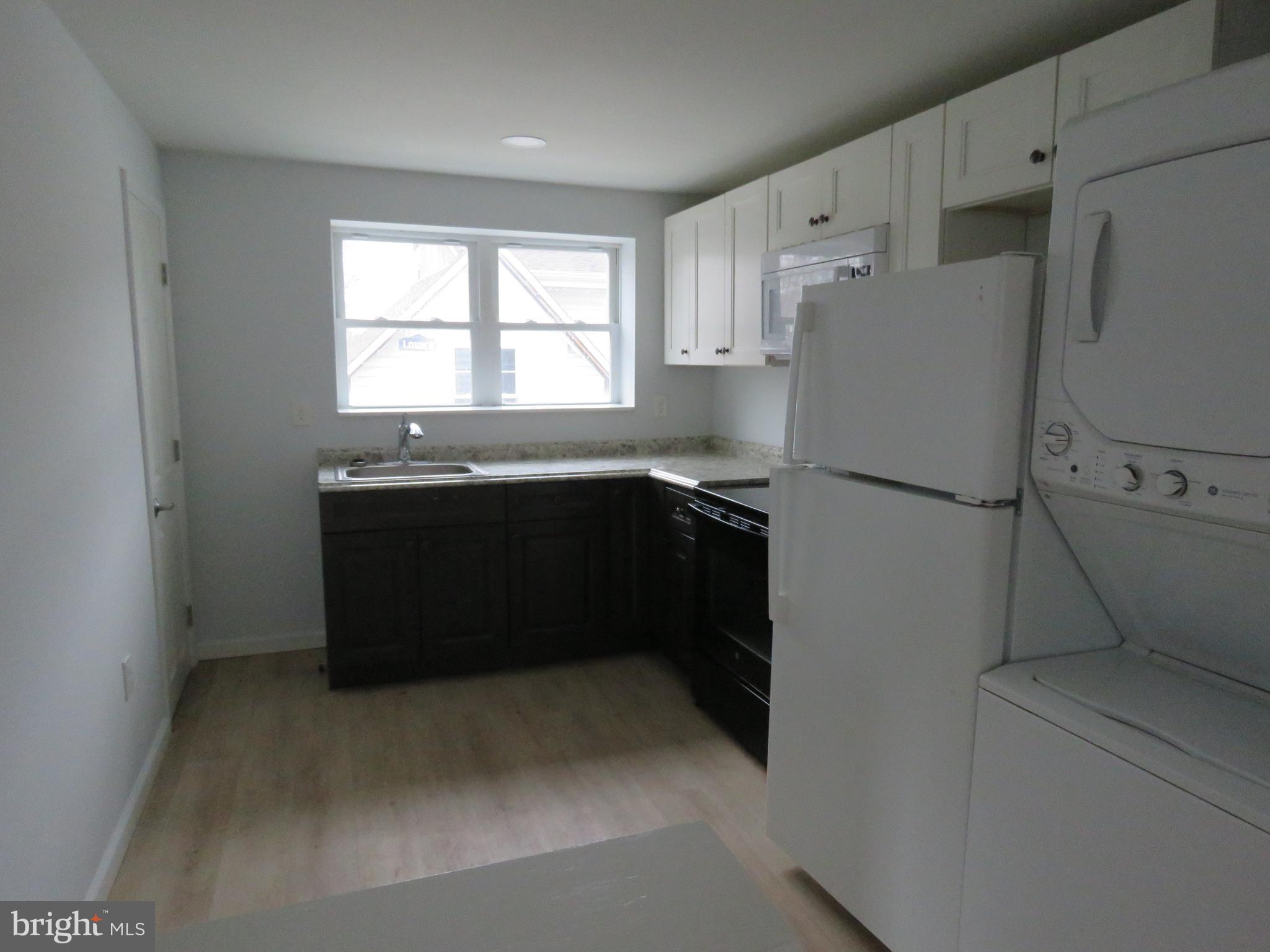 ANDALUSIA - Residential Lease