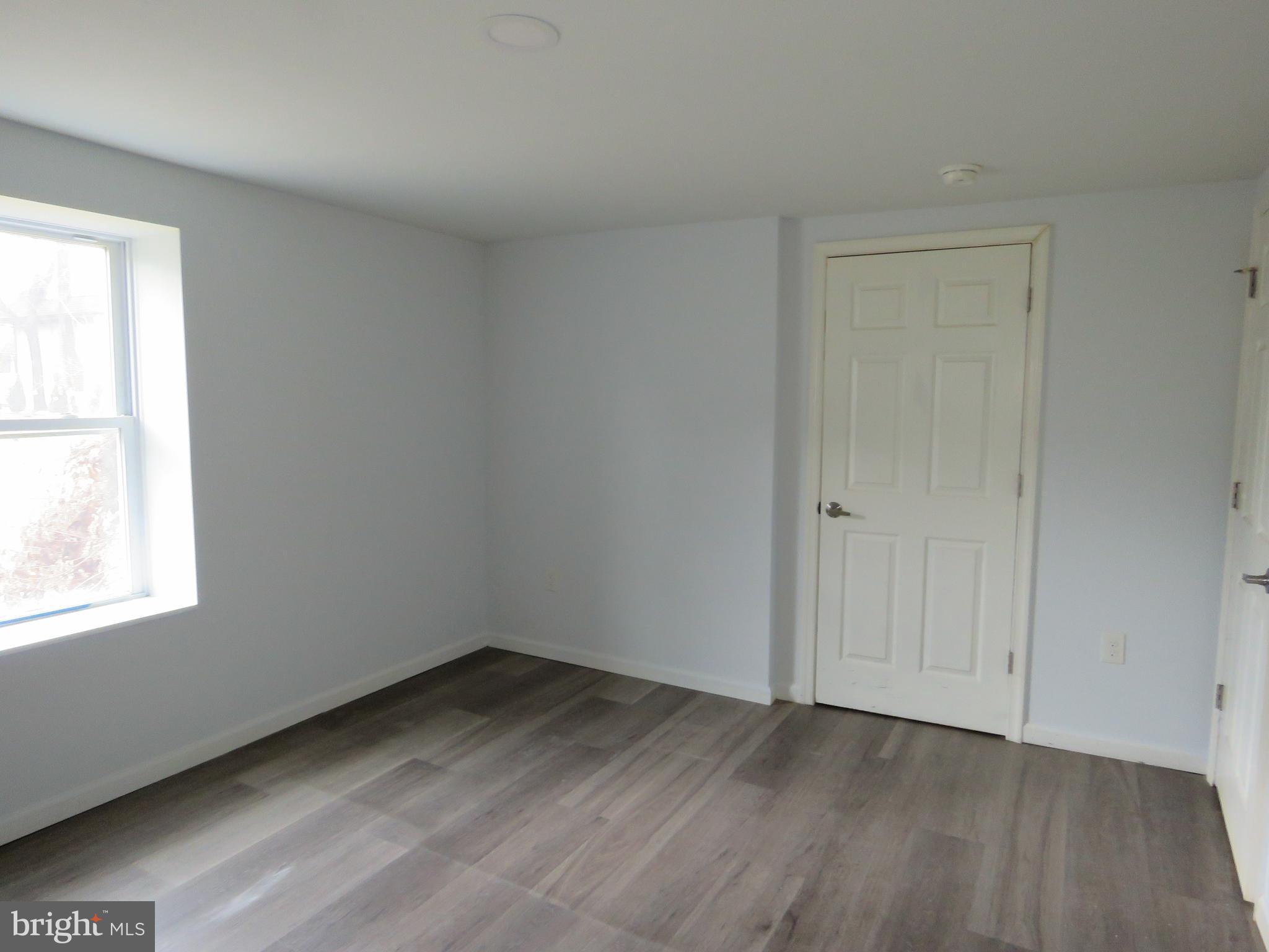 ANDALUSIA - Residential Lease