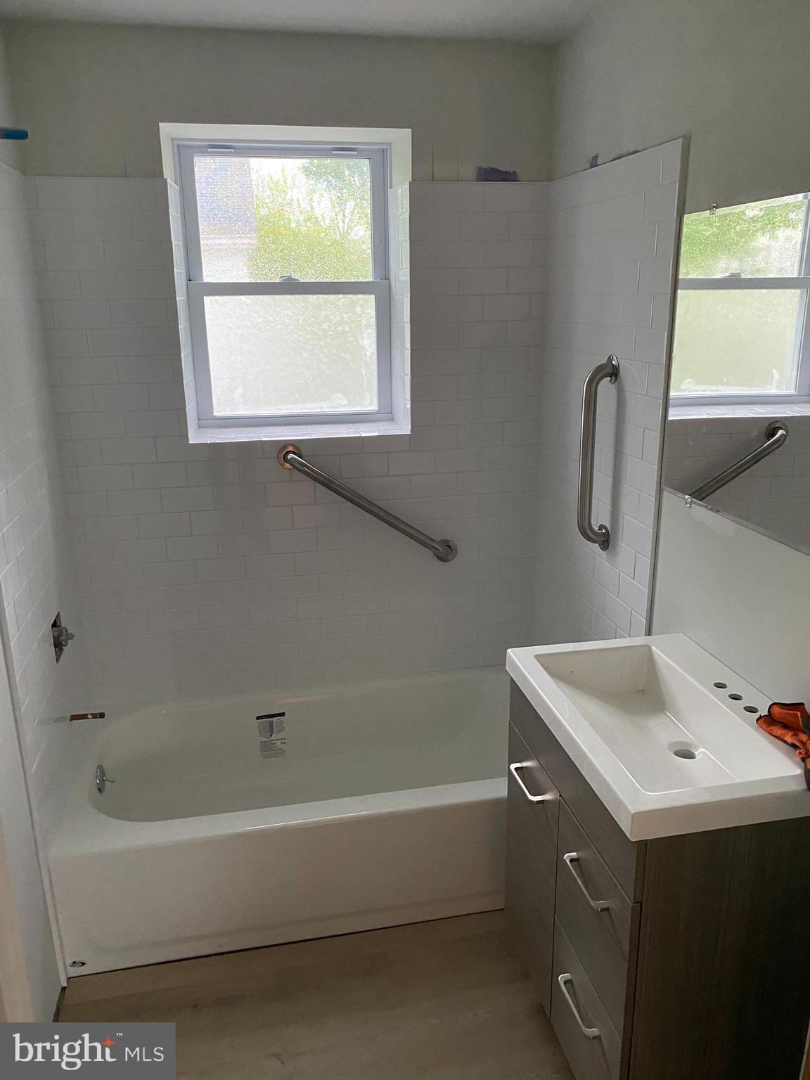 ANDALUSIA - Residential Lease