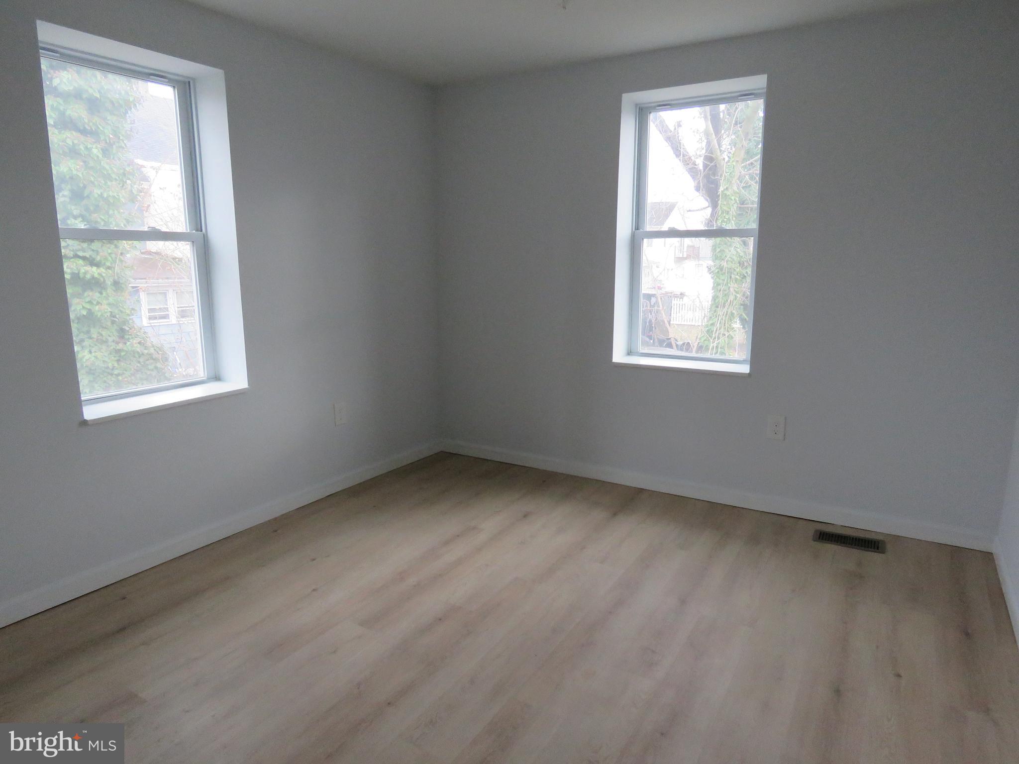 ANDALUSIA - Residential Lease