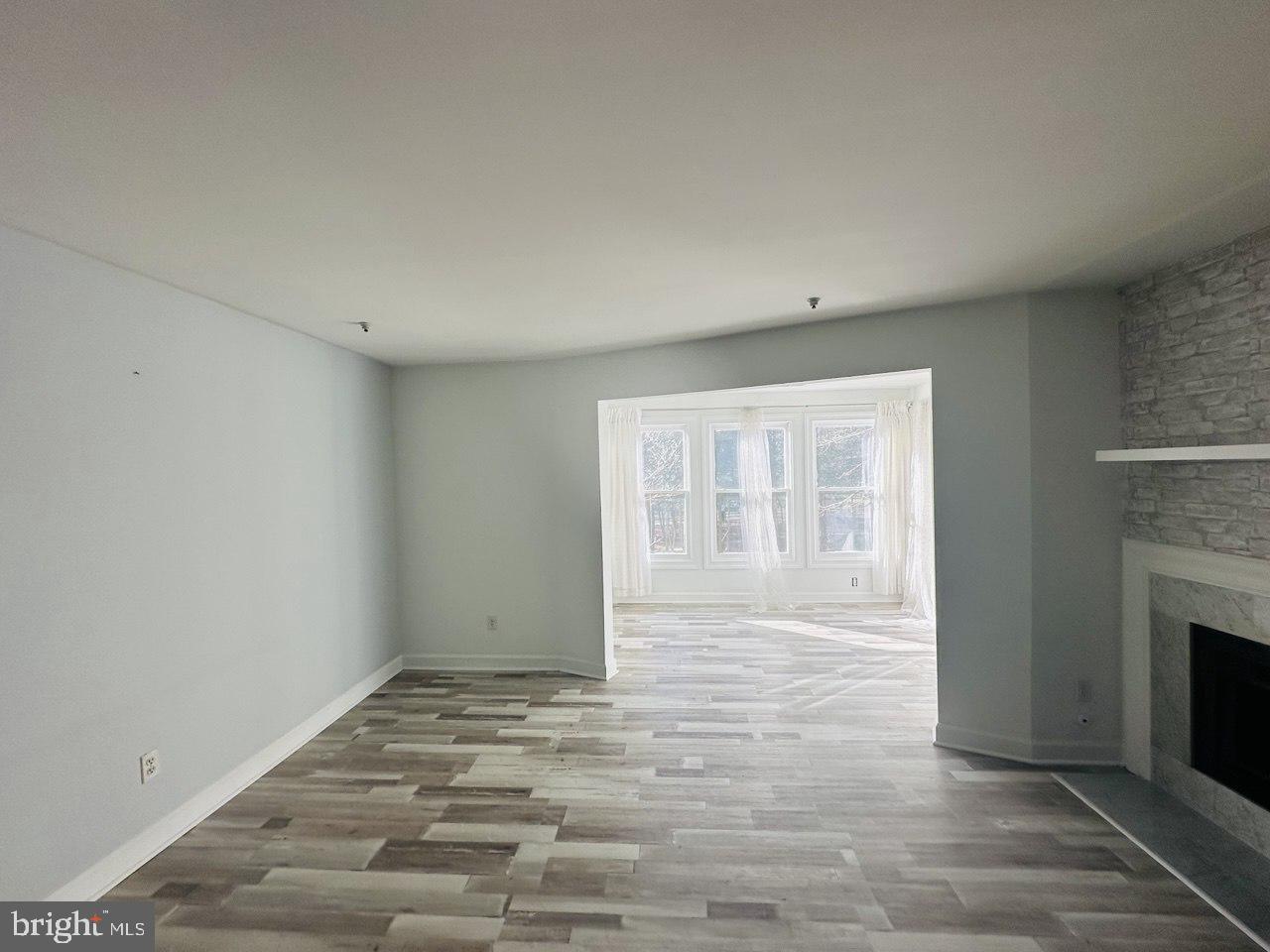 FAIRFIELD HOUSE - Residential Lease