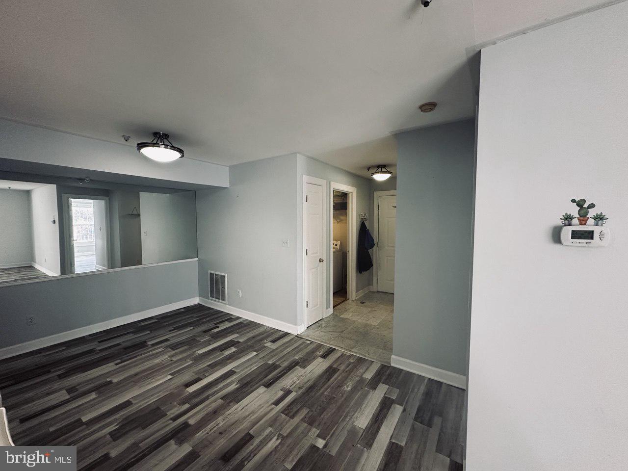 FAIRFIELD HOUSE - Residential Lease