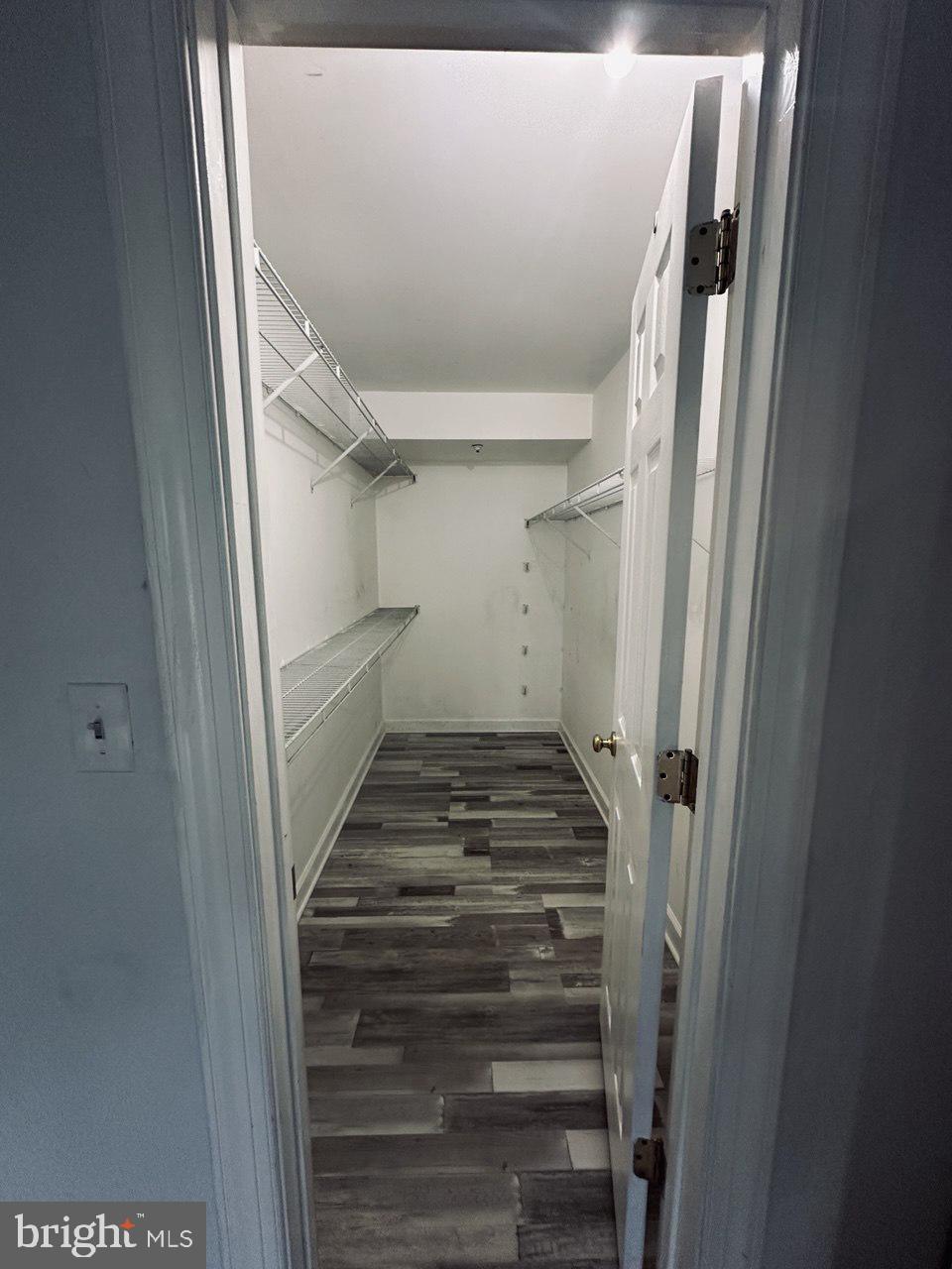 FAIRFIELD HOUSE - Residential Lease