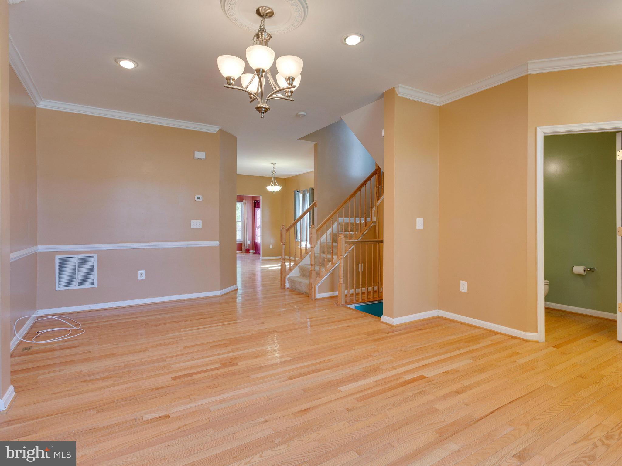 RIVER OAKS - Residential Lease