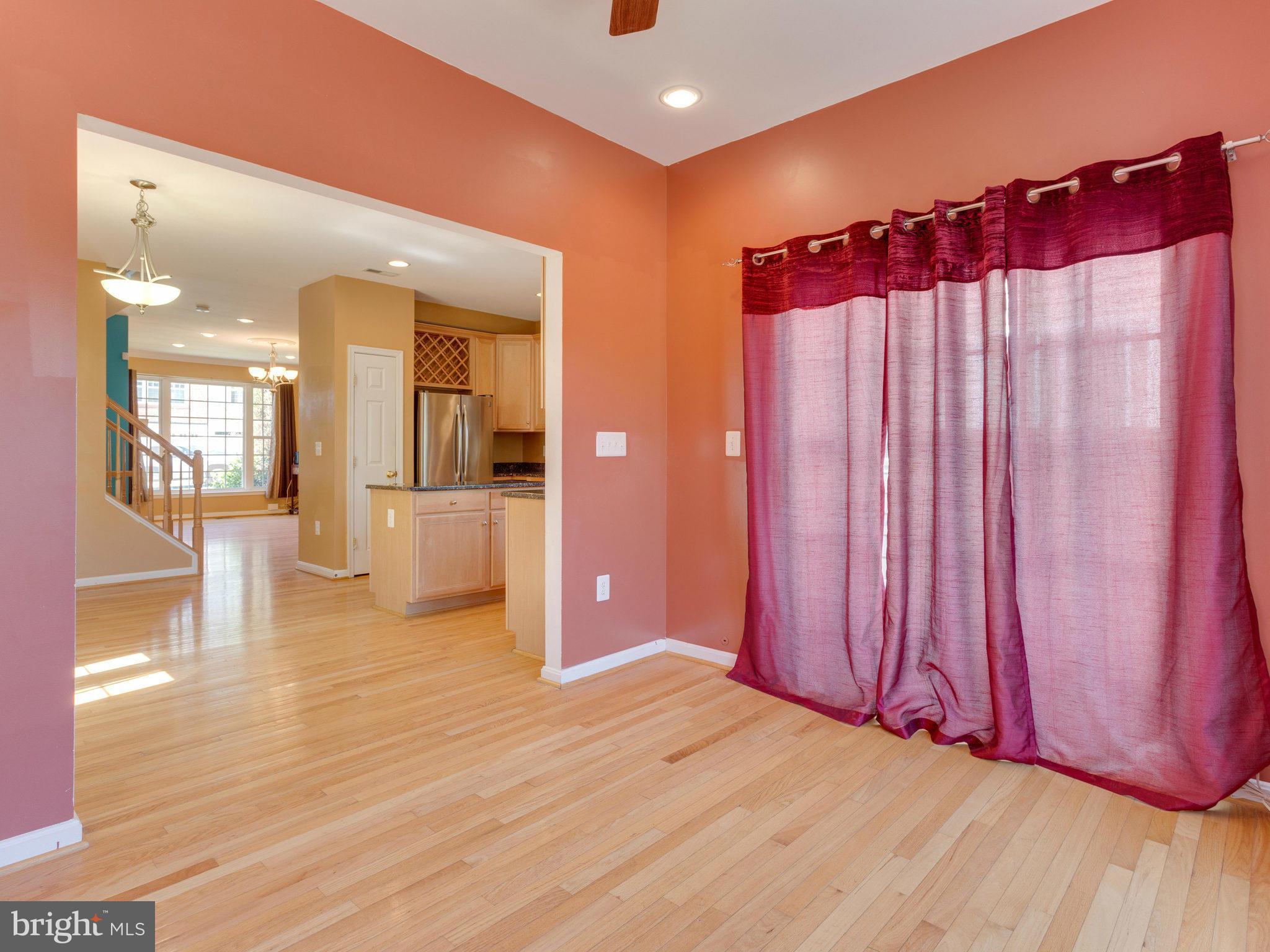 RIVER OAKS - Residential Lease