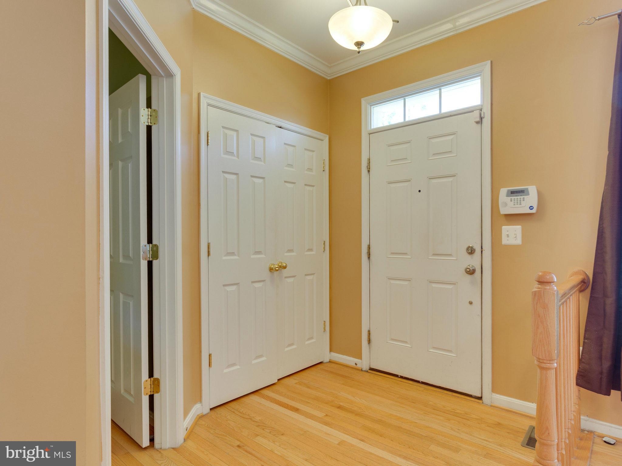 RIVER OAKS - Residential Lease