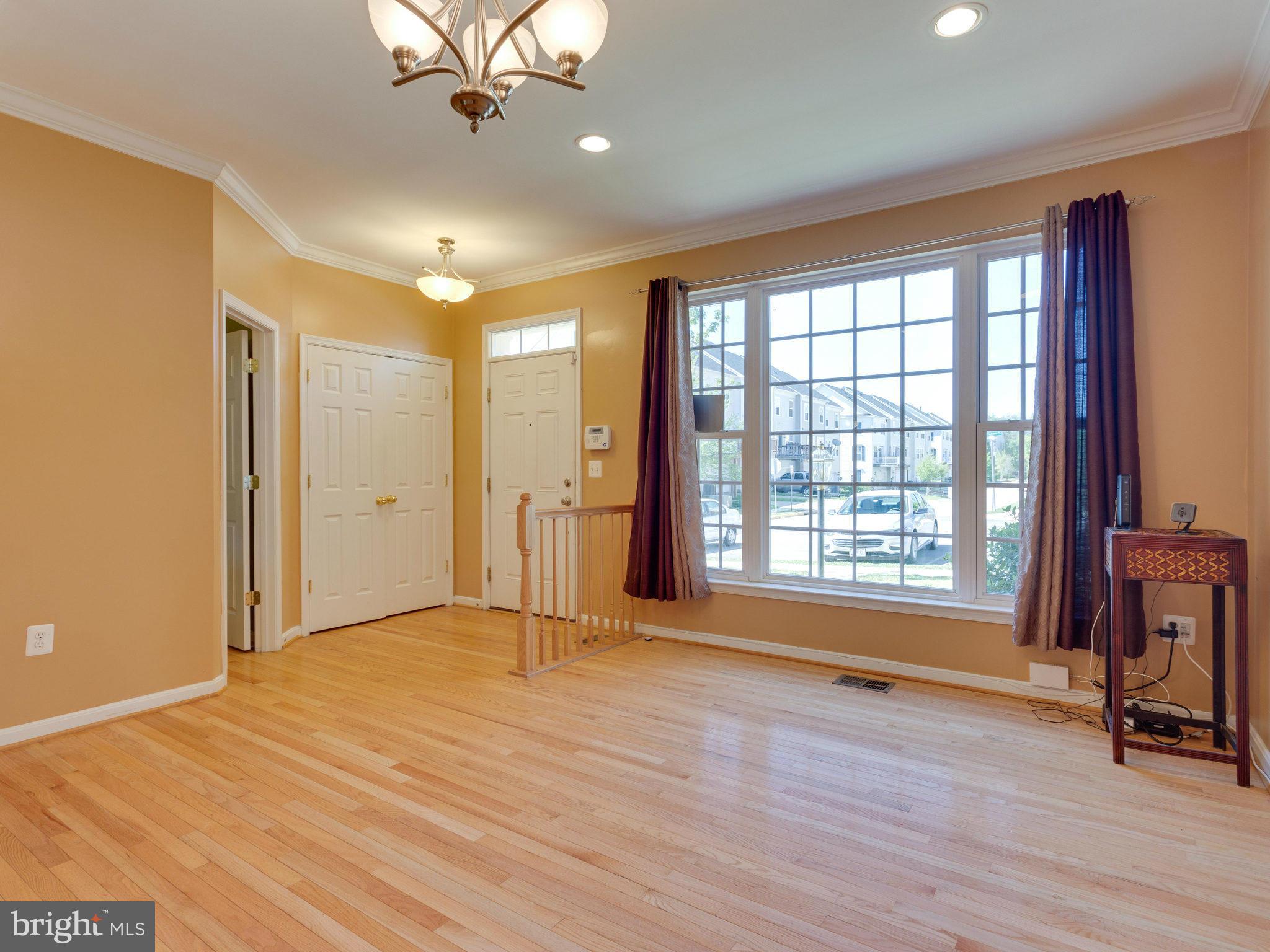 RIVER OAKS - Residential Lease