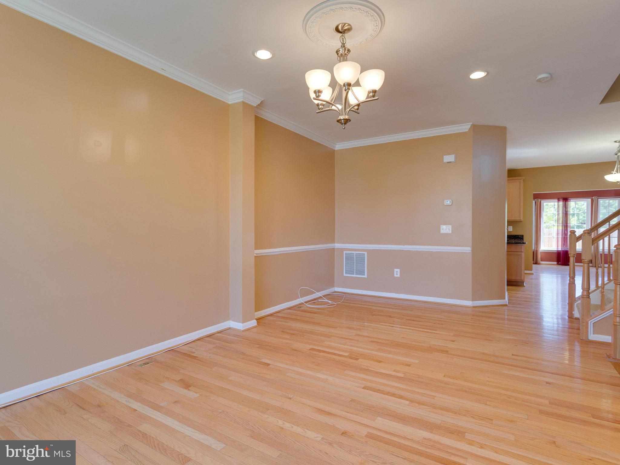 RIVER OAKS - Residential Lease