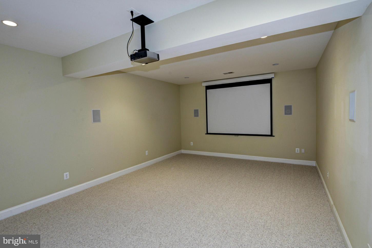 PROVIDENCE FOREST - Residential