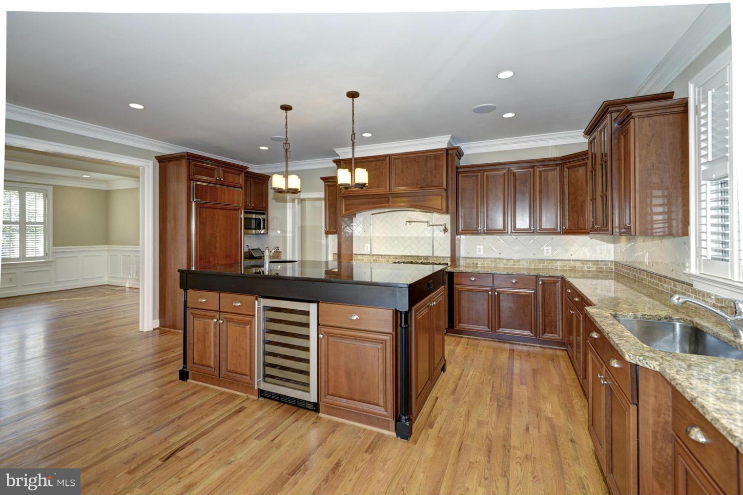 PROVIDENCE FOREST - Residential