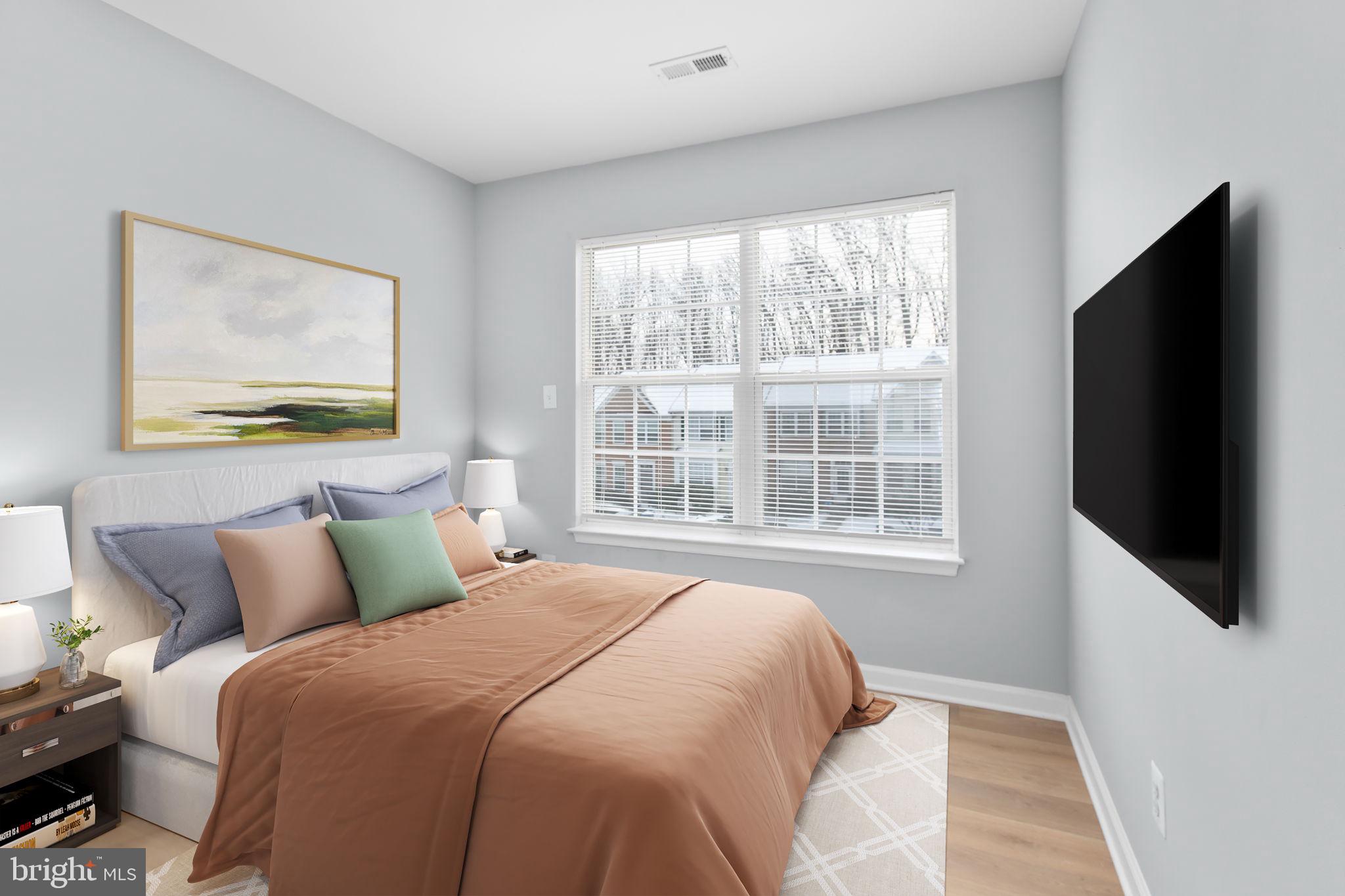 LAFAYETTE VILLAGE - Residential