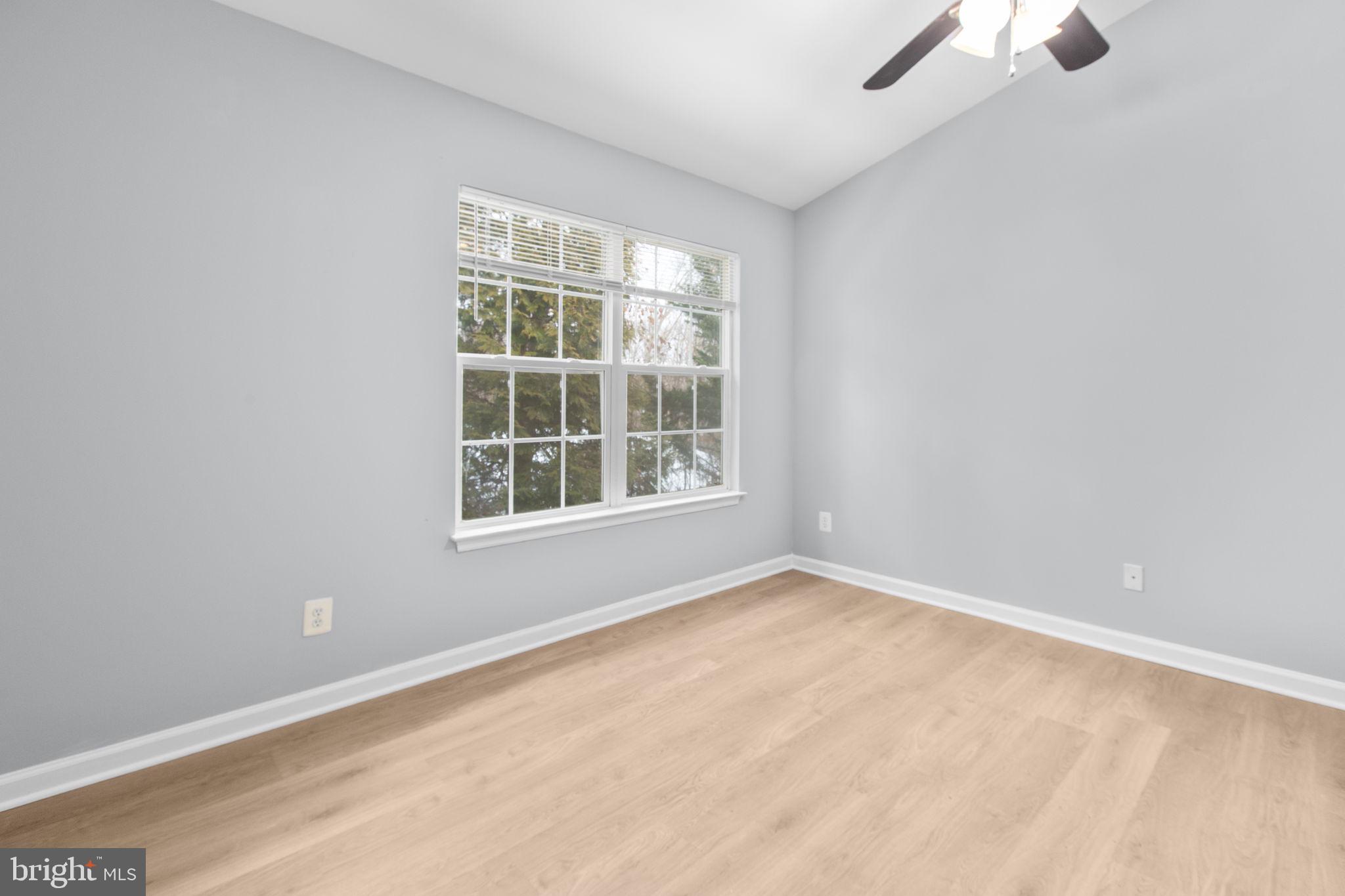 LAFAYETTE VILLAGE - Residential