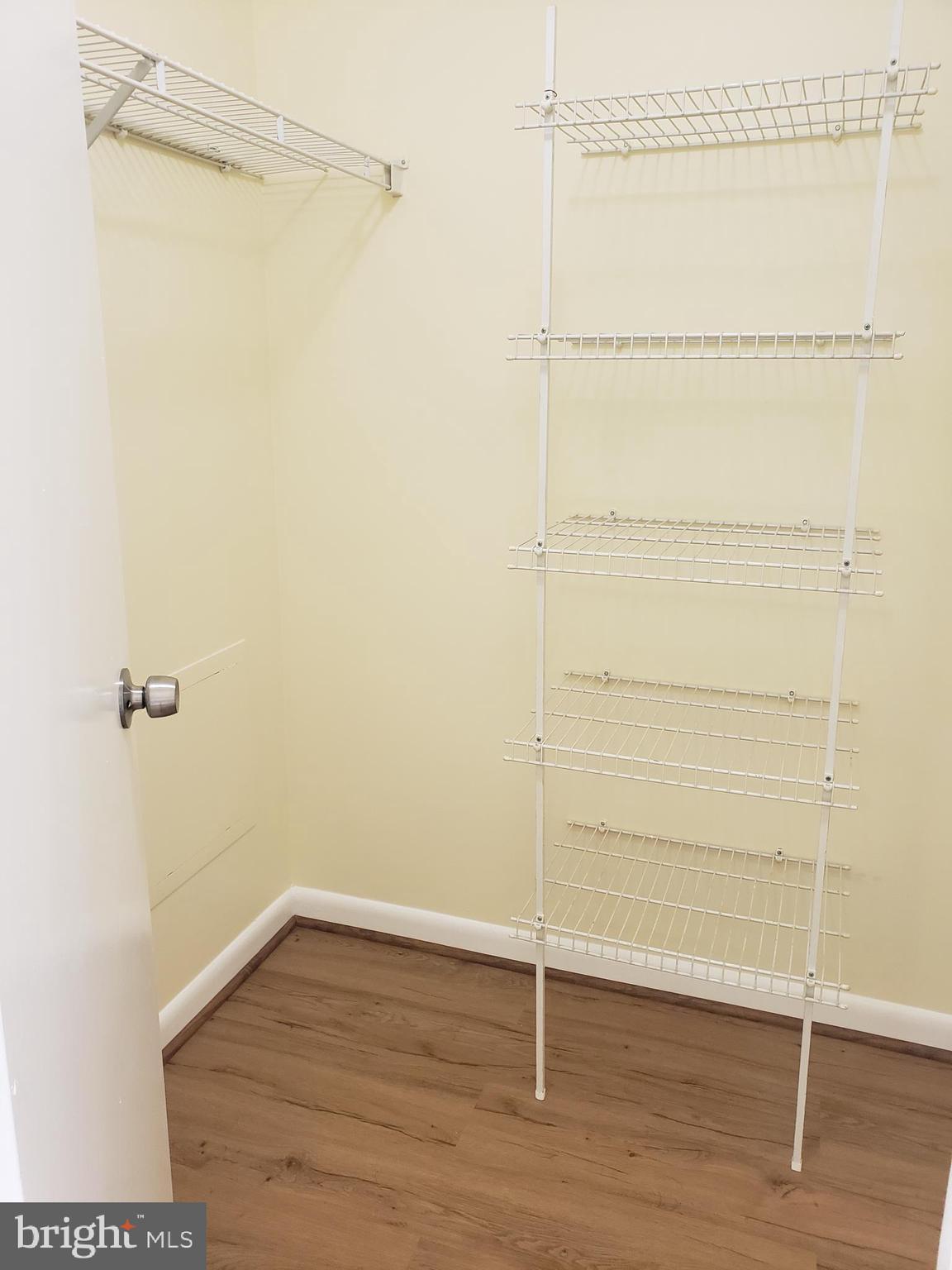 ODEND HAL - Residential Lease