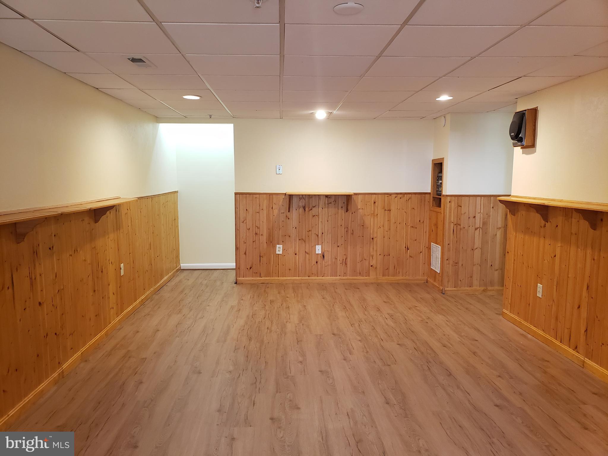 ODEND HAL - Residential Lease