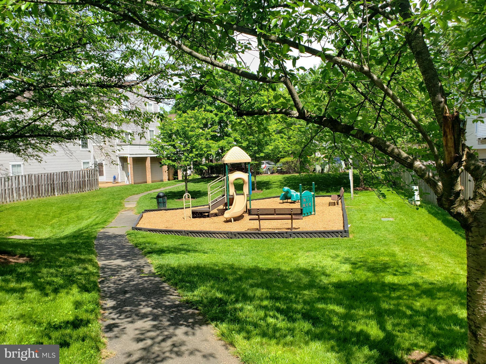 ODEND HAL - Residential Lease