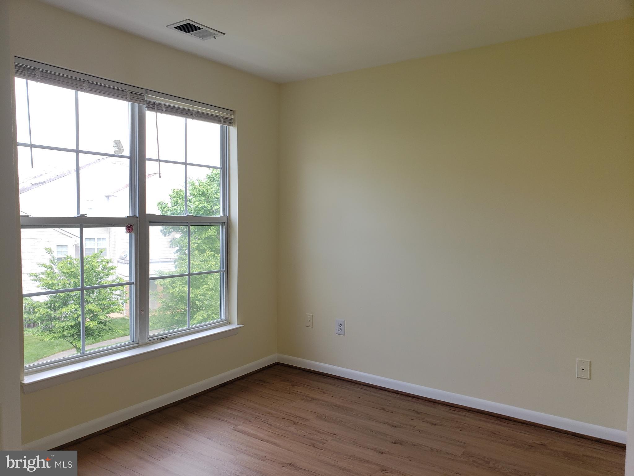 ODEND HAL - Residential Lease