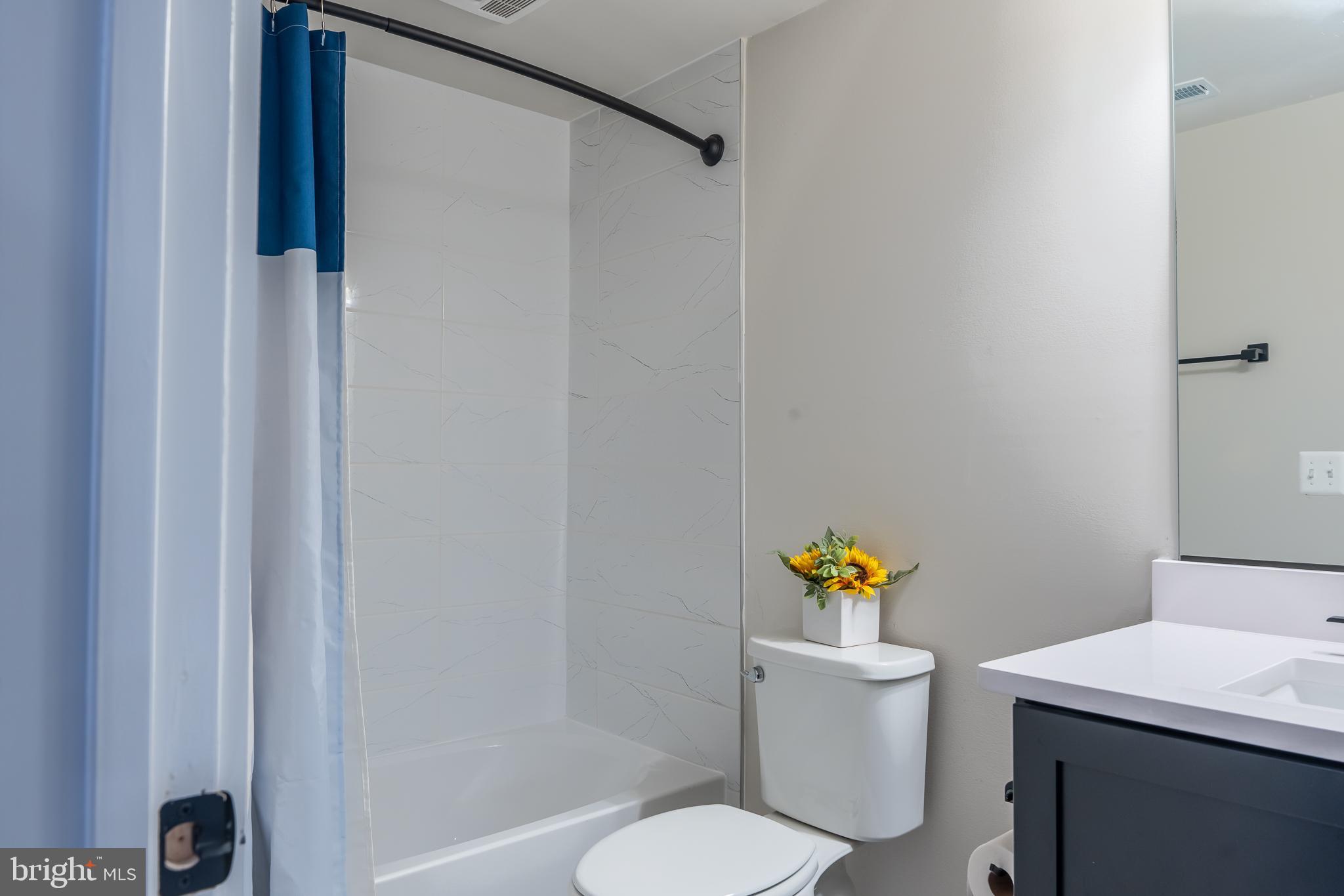 402 MEADOW CREEK DRIVE