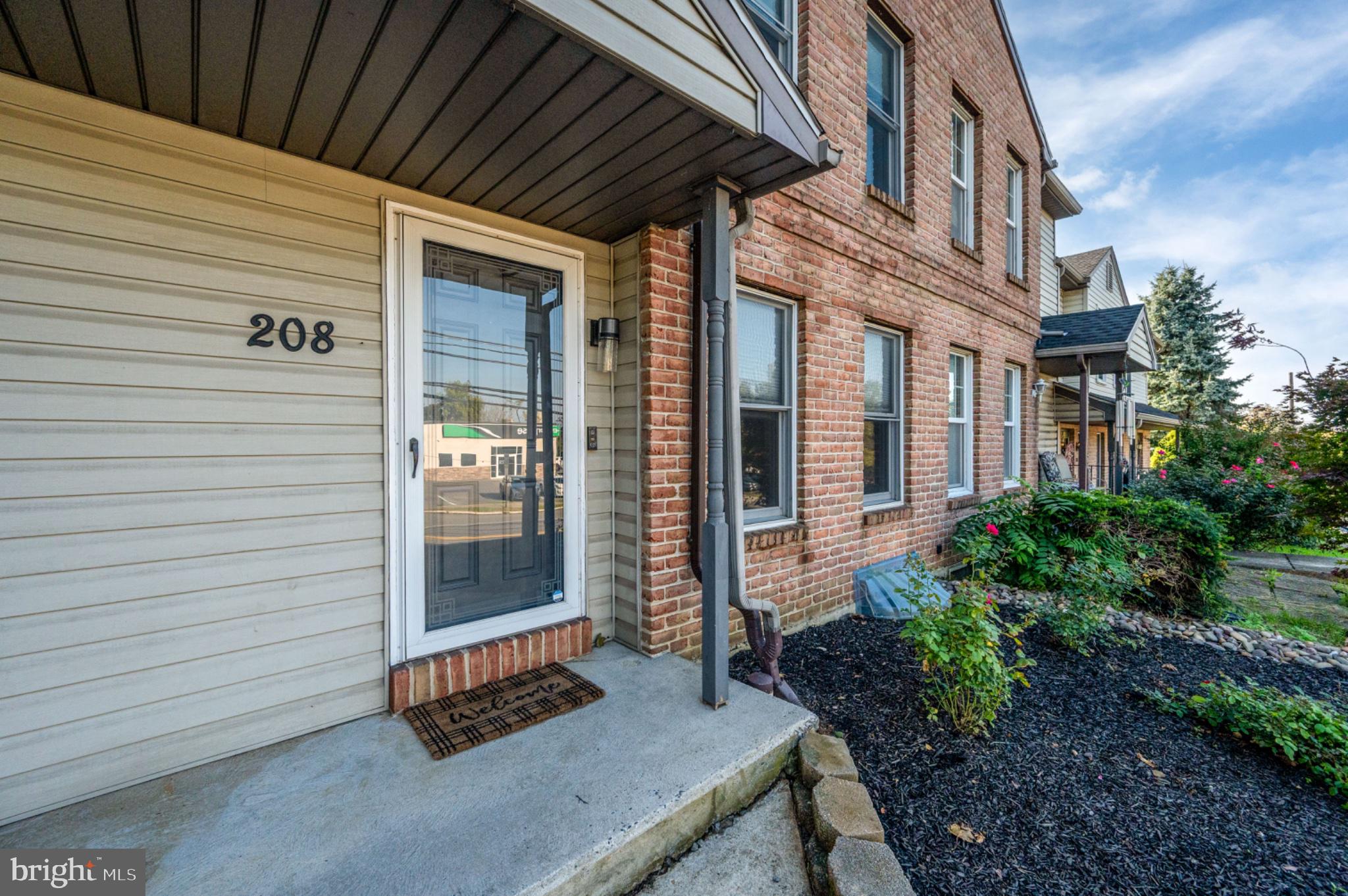 208 MORGANTOWN ROAD