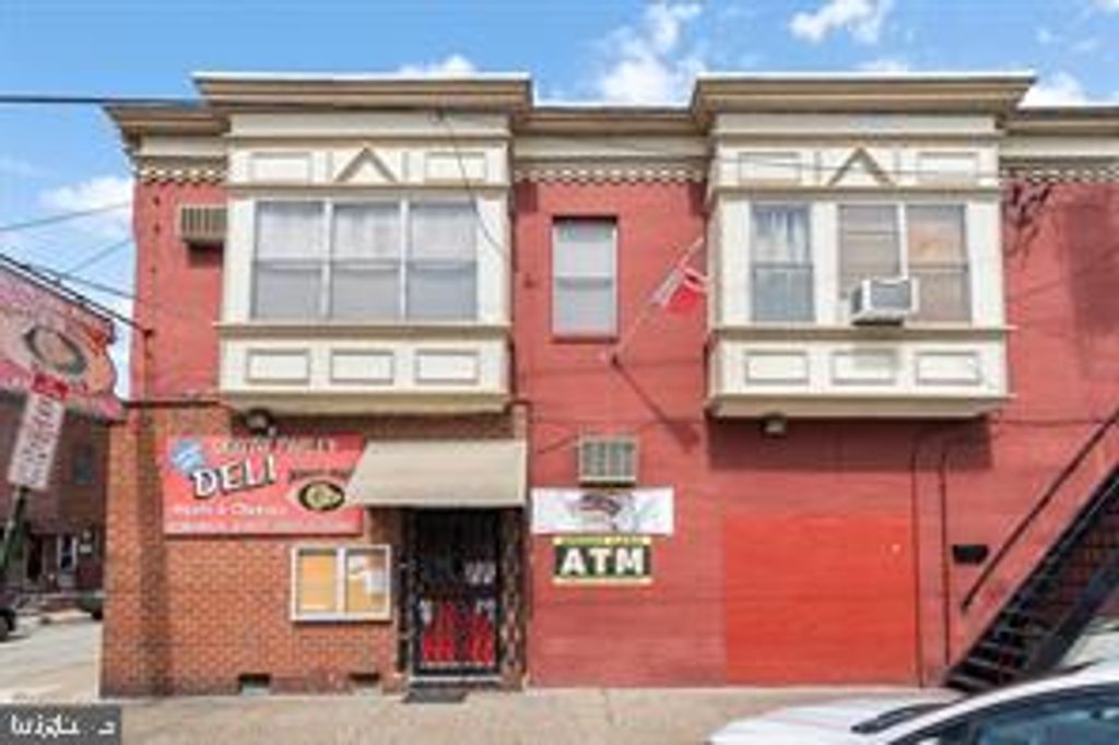 Photo of 2555 S Warnock Street, PHILADELPHIA, PA 19148 (MLS # PAPH2545612)