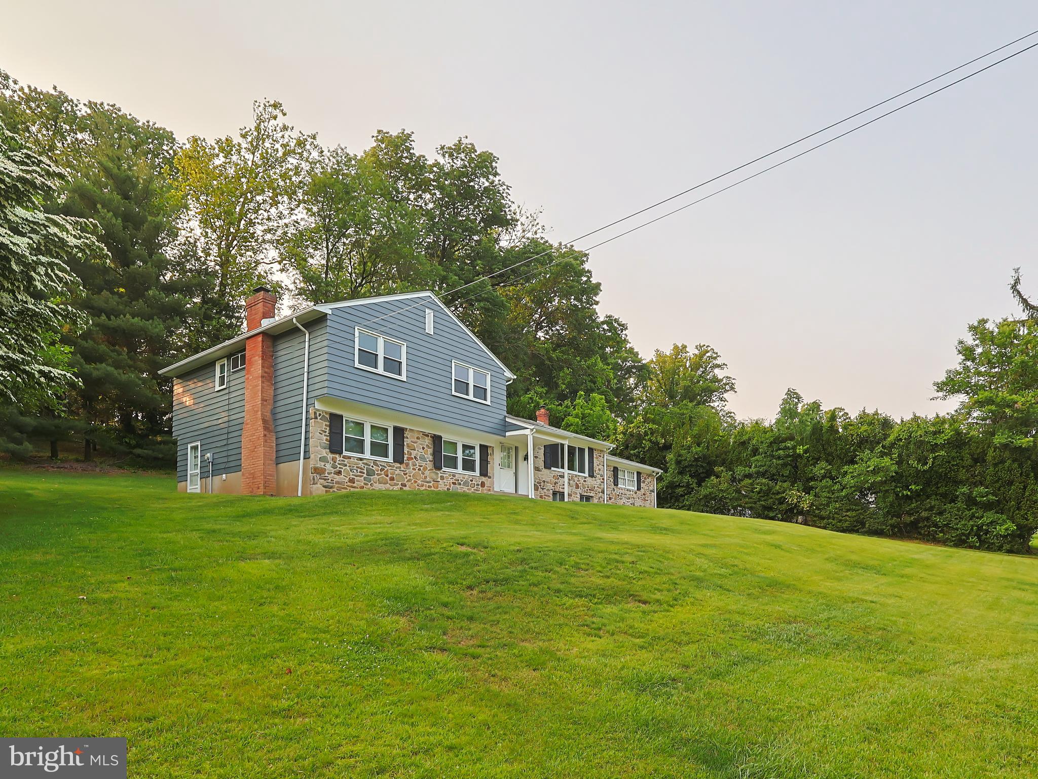 MEADOWBROOK - Residential