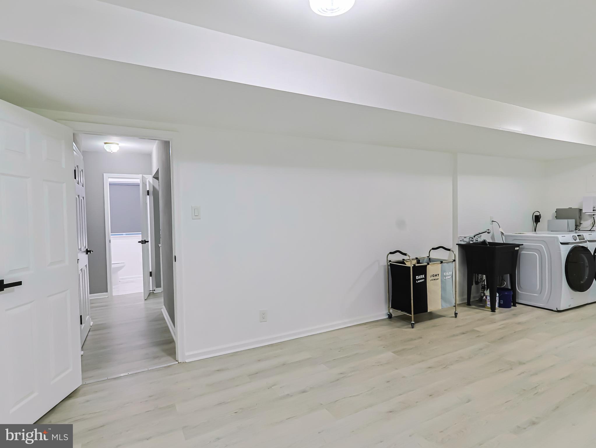 MEADOWBROOK - Residential