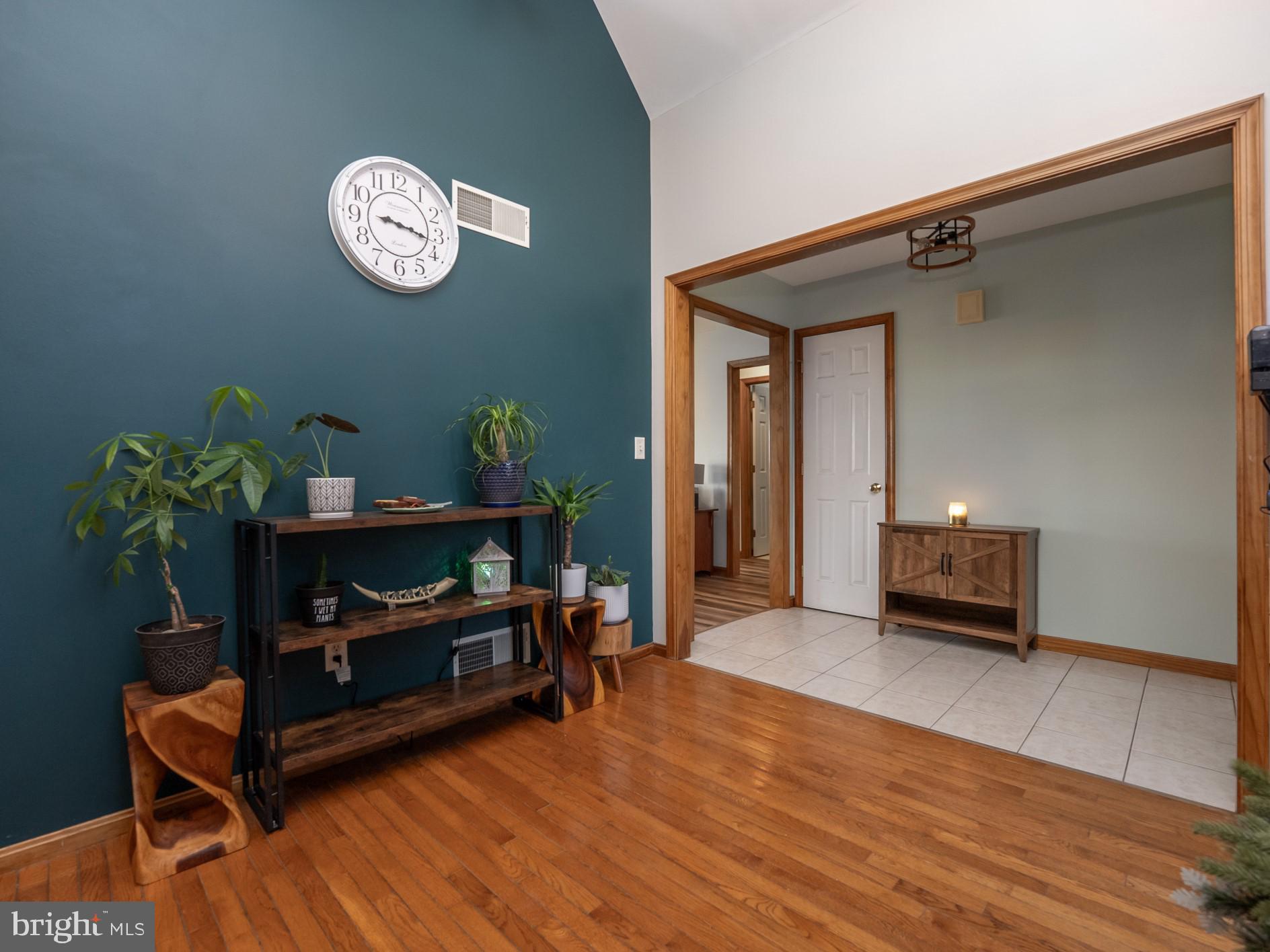 CARMACK COURT - Residential