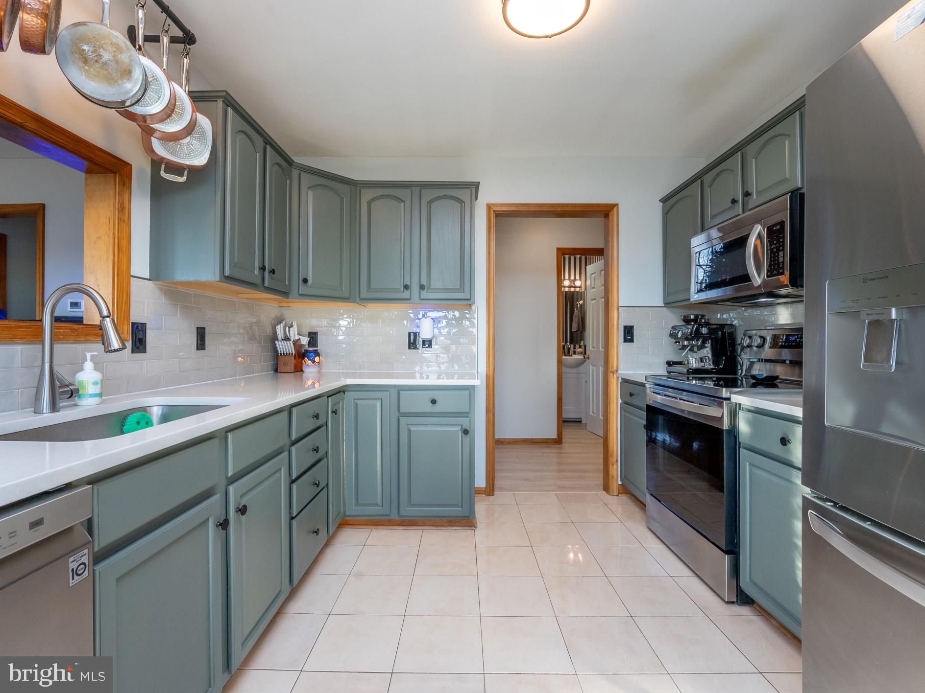 CARMACK COURT - Residential