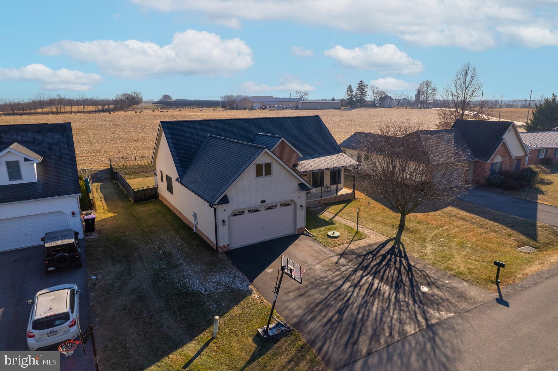 CARMACK COURT - Residential