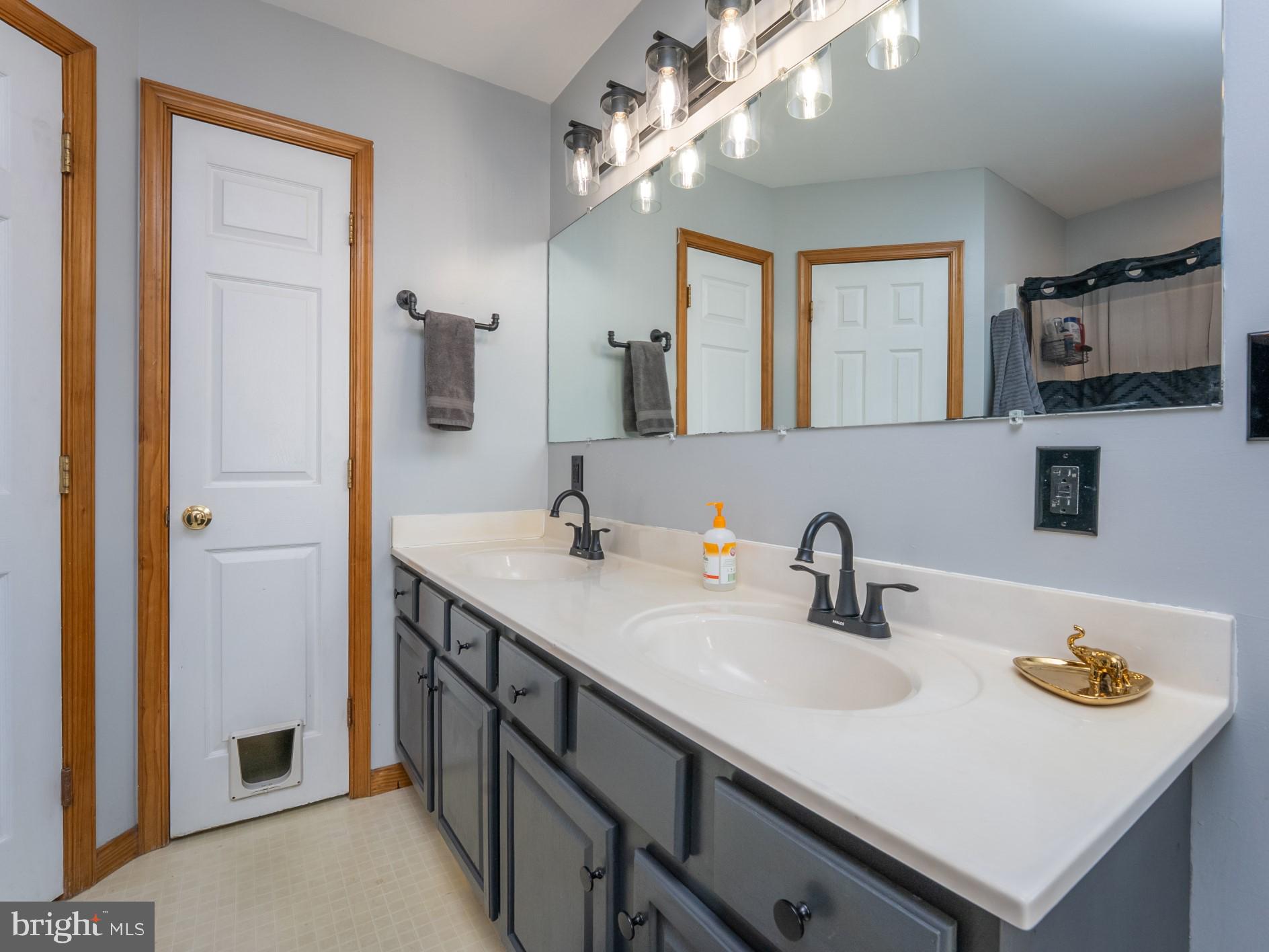 CARMACK COURT - Residential