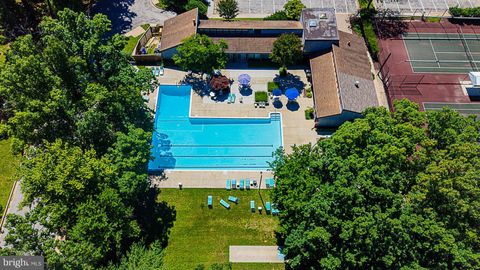 Condo For Sale - 6343 Red Cedar Place<br/> Baltimore City County, BALTIMORE, MD 21209