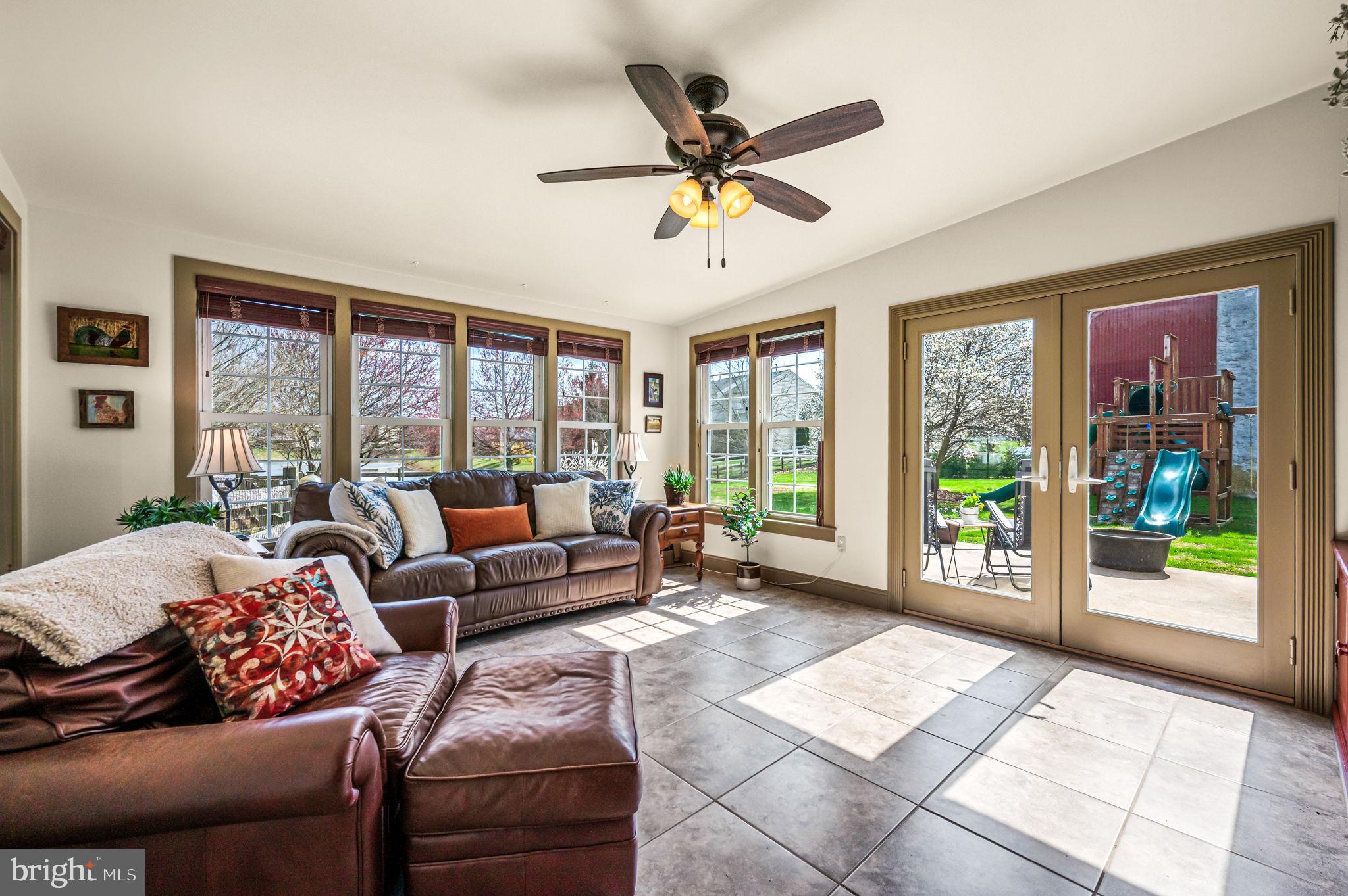 COVENTRY POINTE - Residential