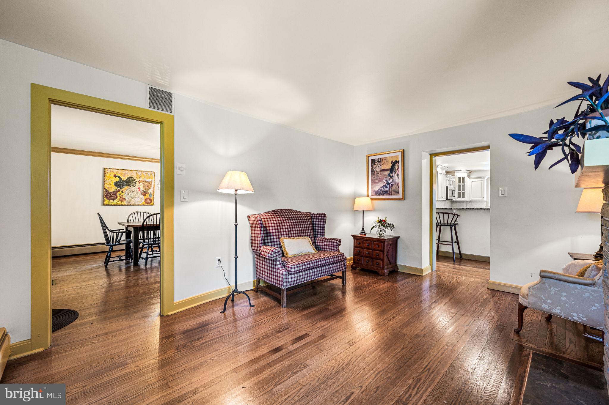 COVENTRY POINTE - Residential